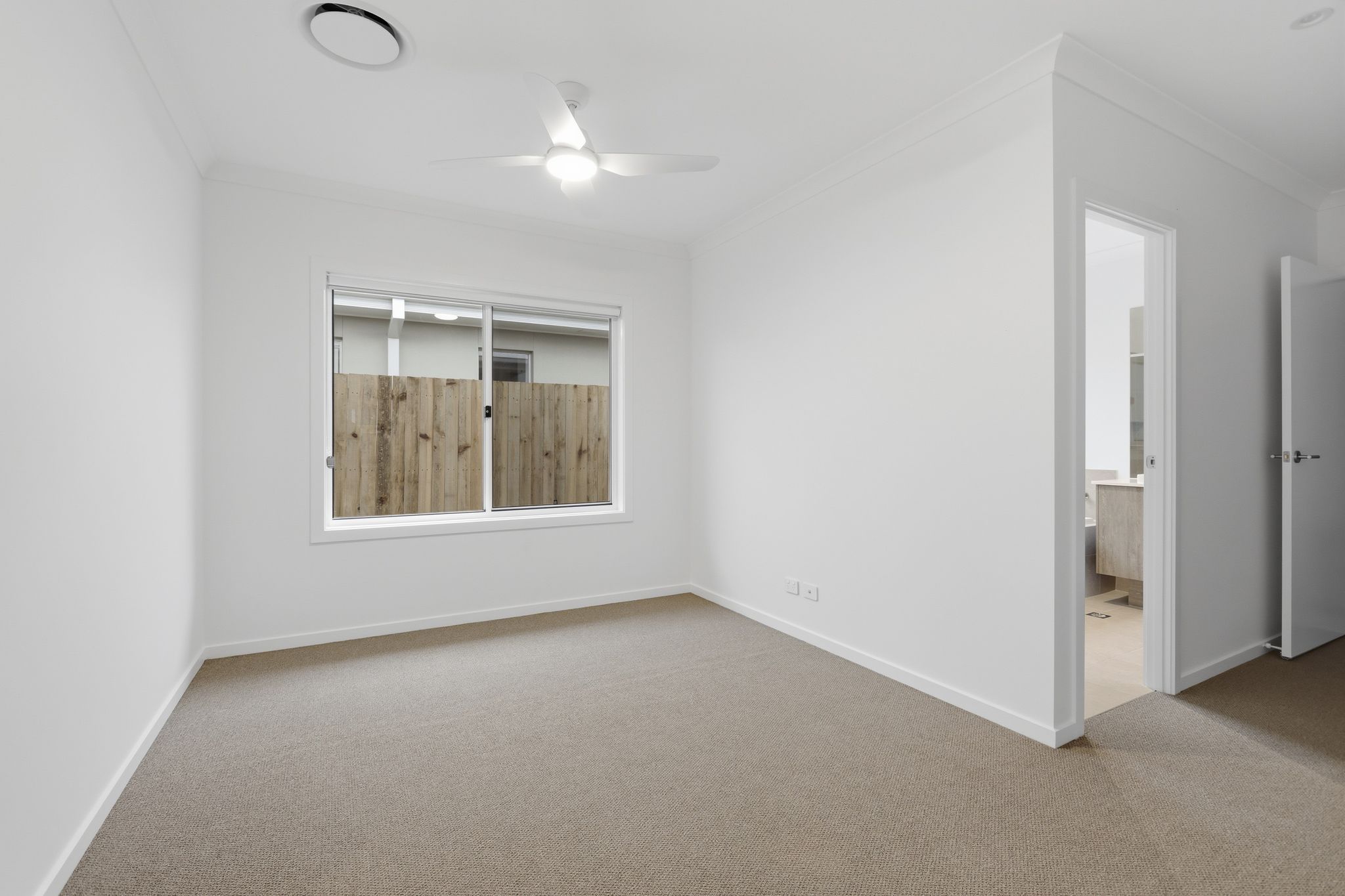 14 Barnett Avenue — photo 14 of 16
