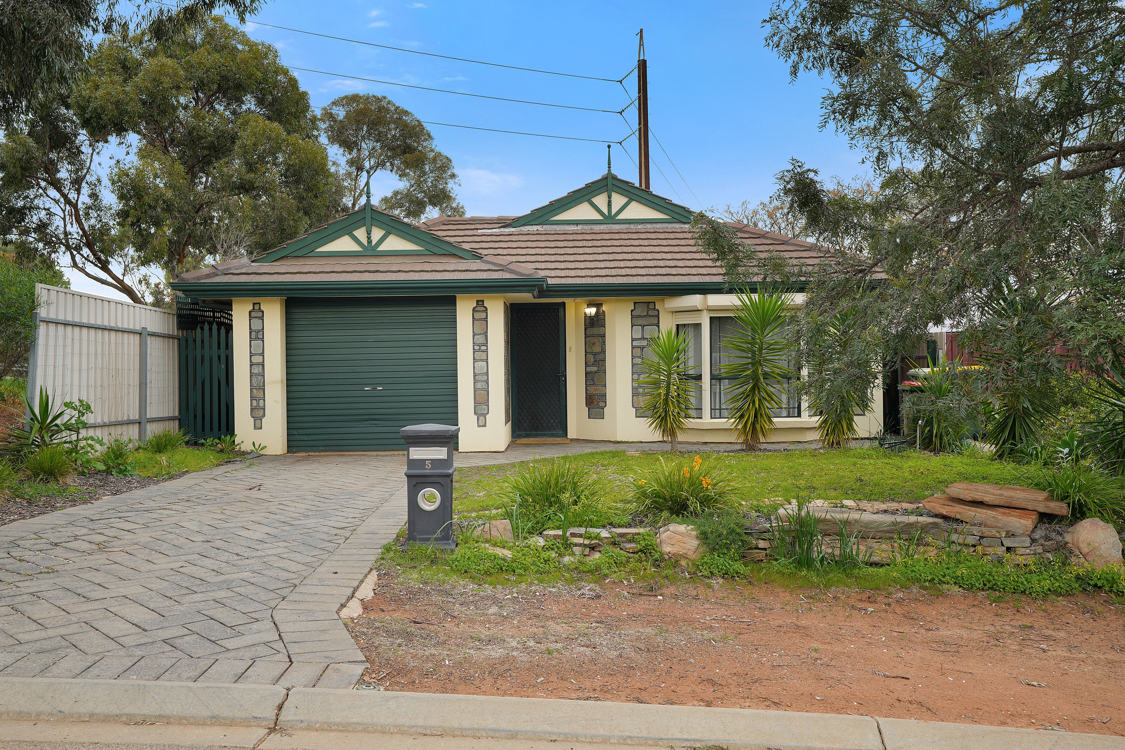 5 Charles Way — photo from Ray White Gawler East
