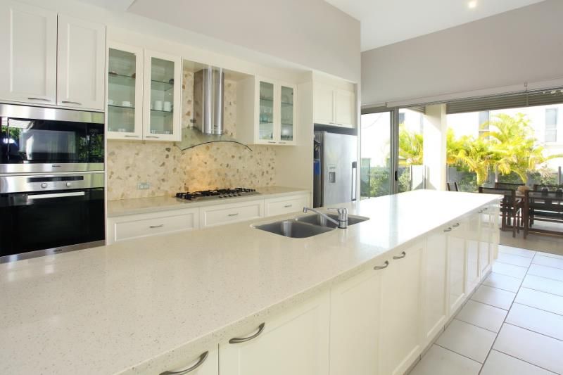 5004 Riverwood Grove, Benowa, QLD 4217