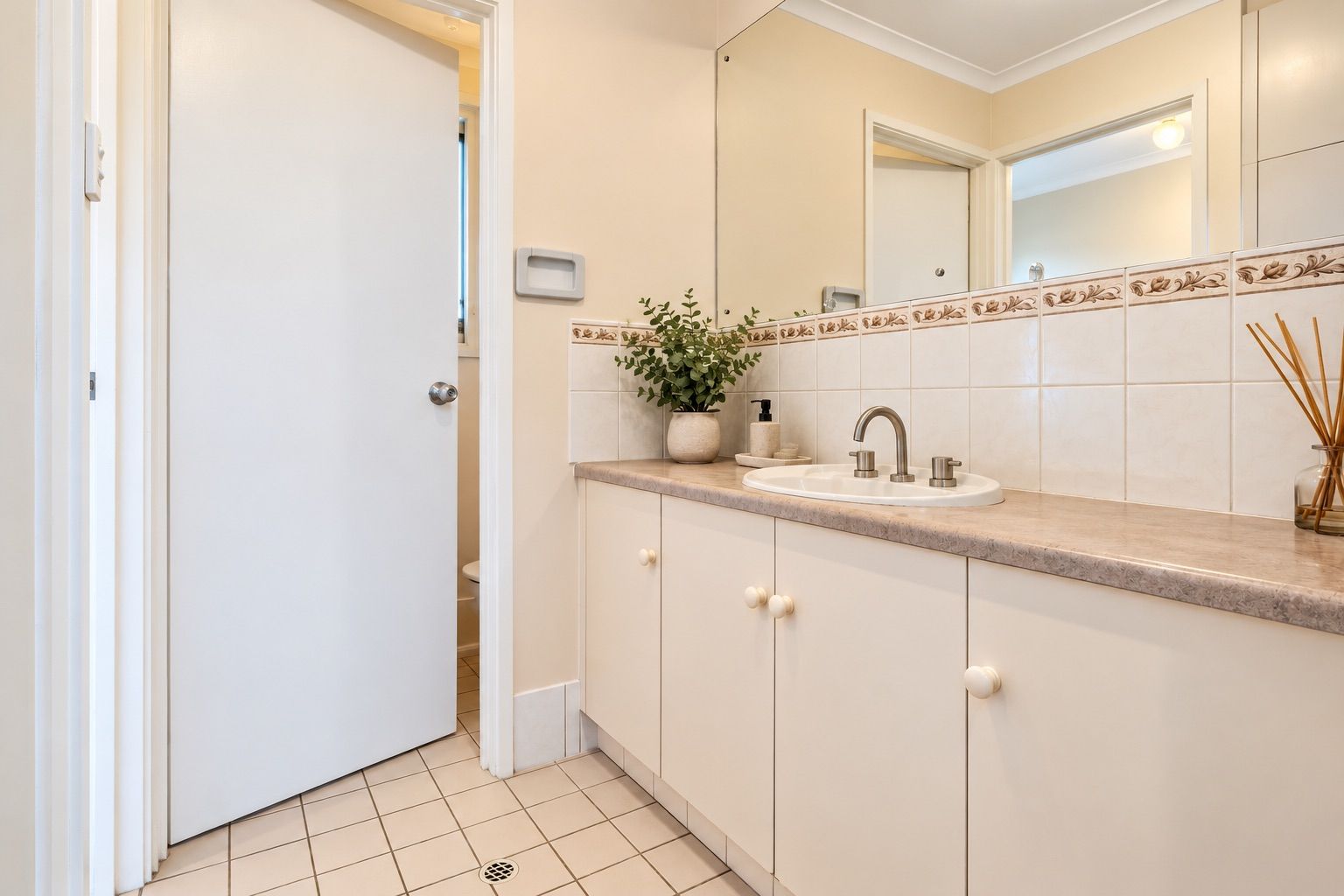 42 Korinthos Street — photo 8 of 10