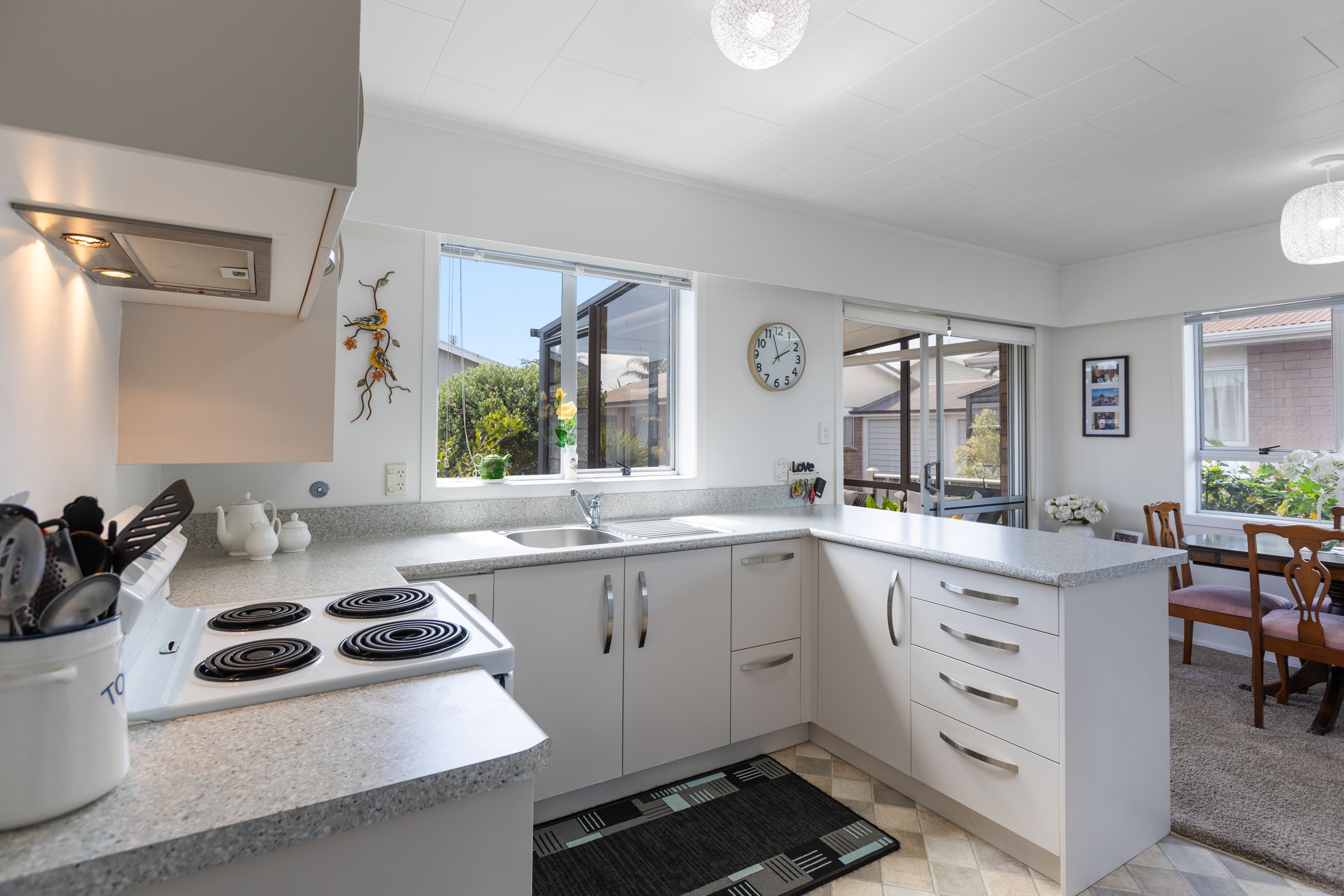 1/6 Webster Street, Westown, New Plymouth District