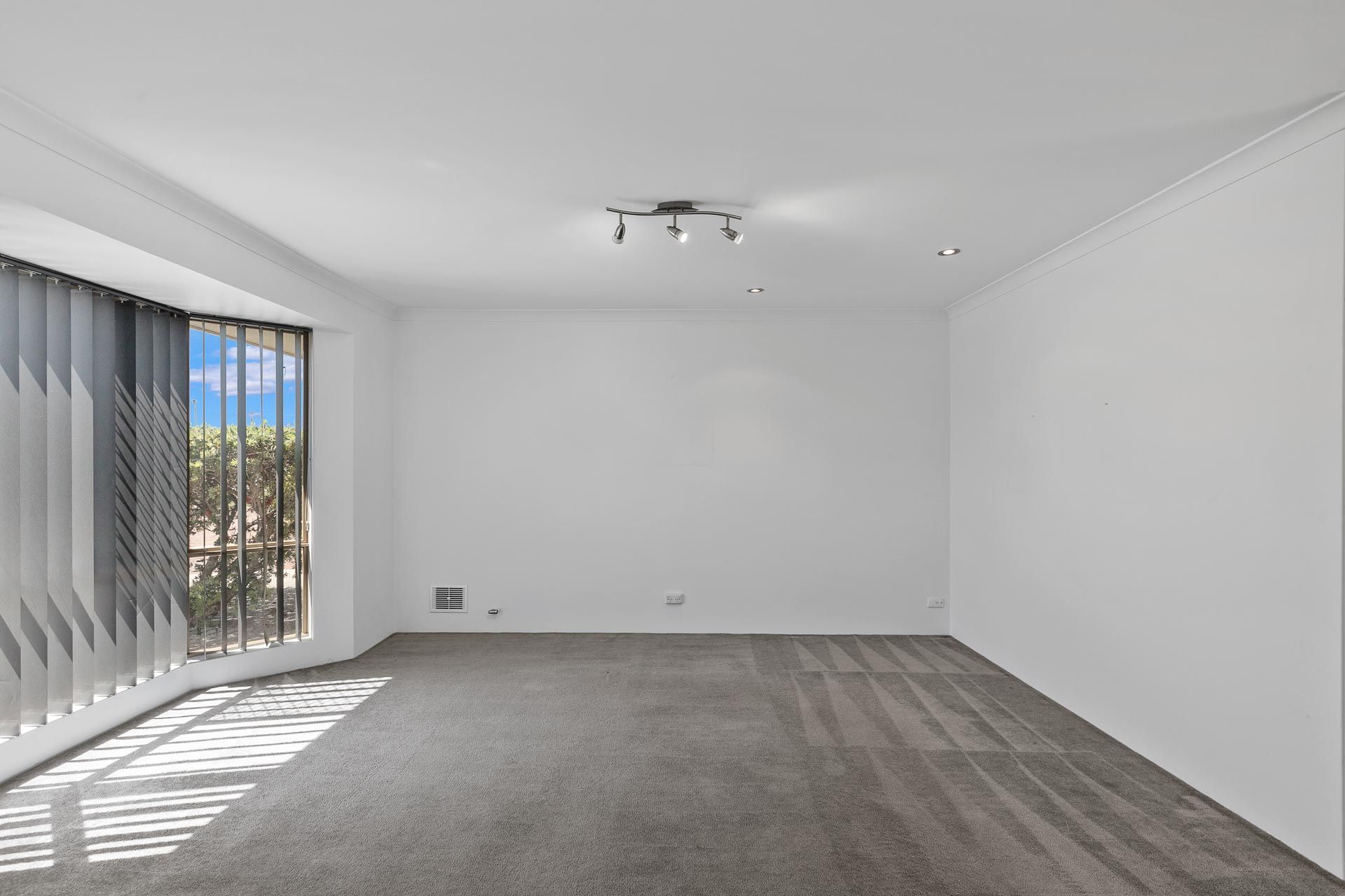 2/85 Mercury Street — photo 10 of 19