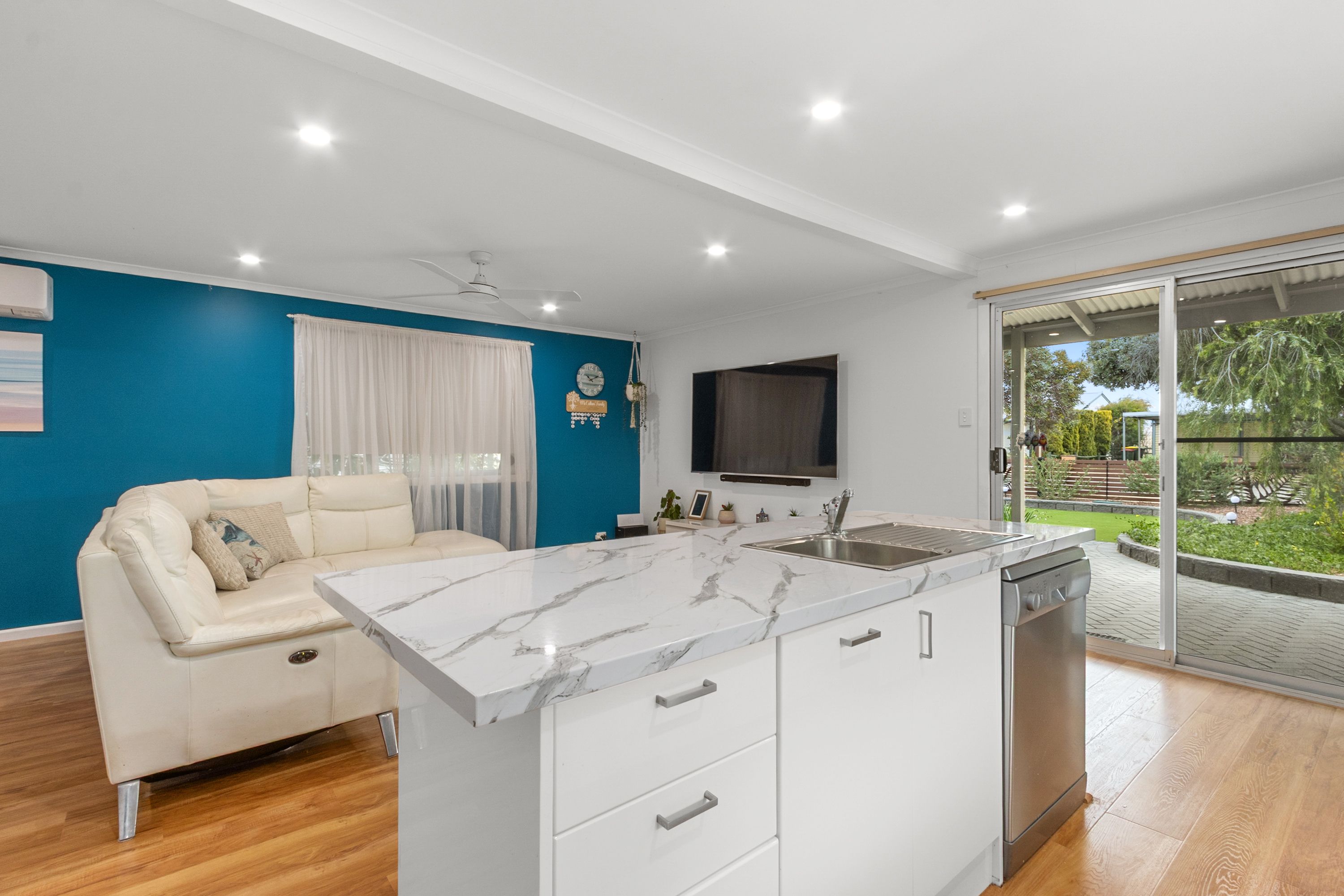 16 Allen Road — photo 10 of 25