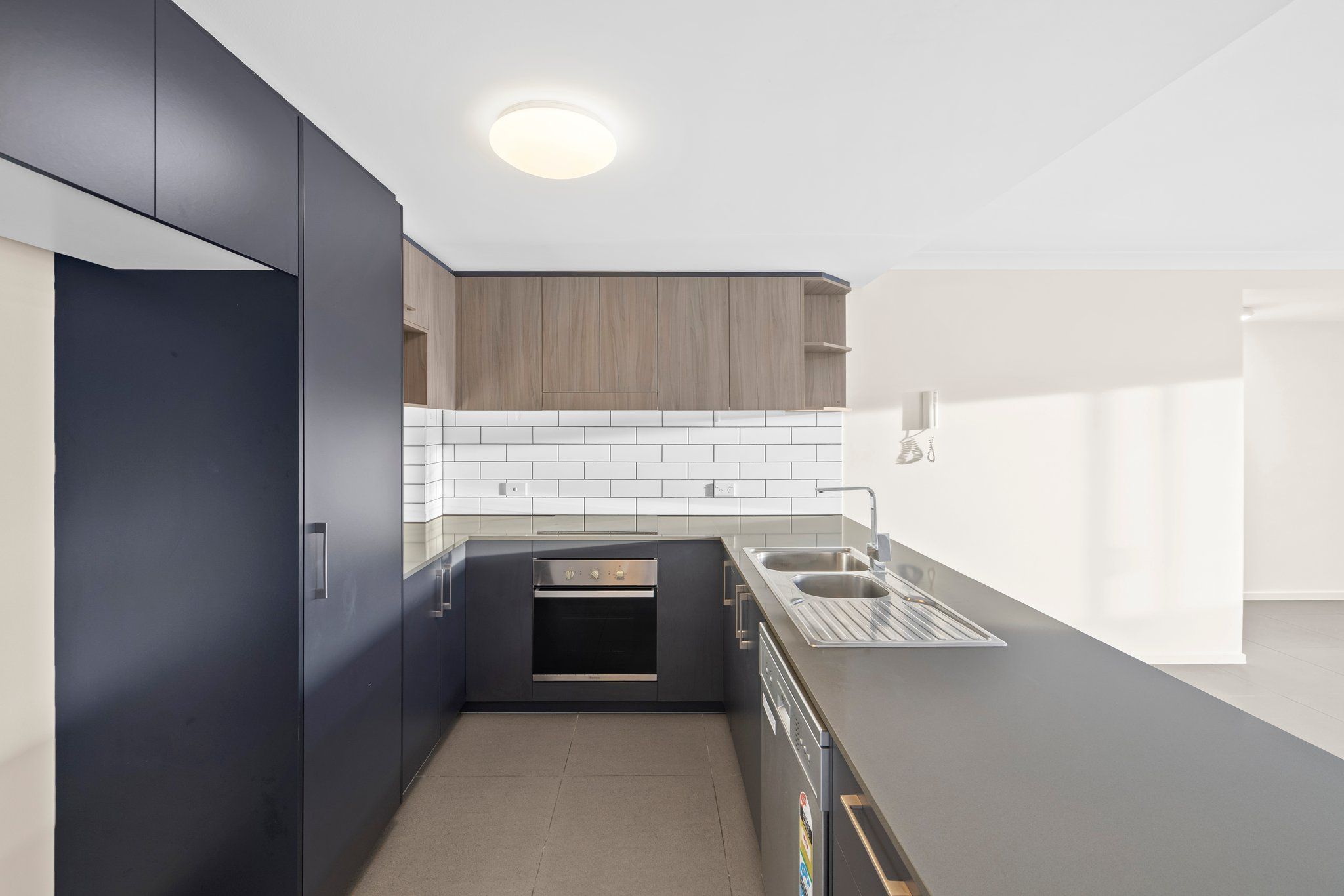 202/39 Thomas Street, Chermside, QLD 4032