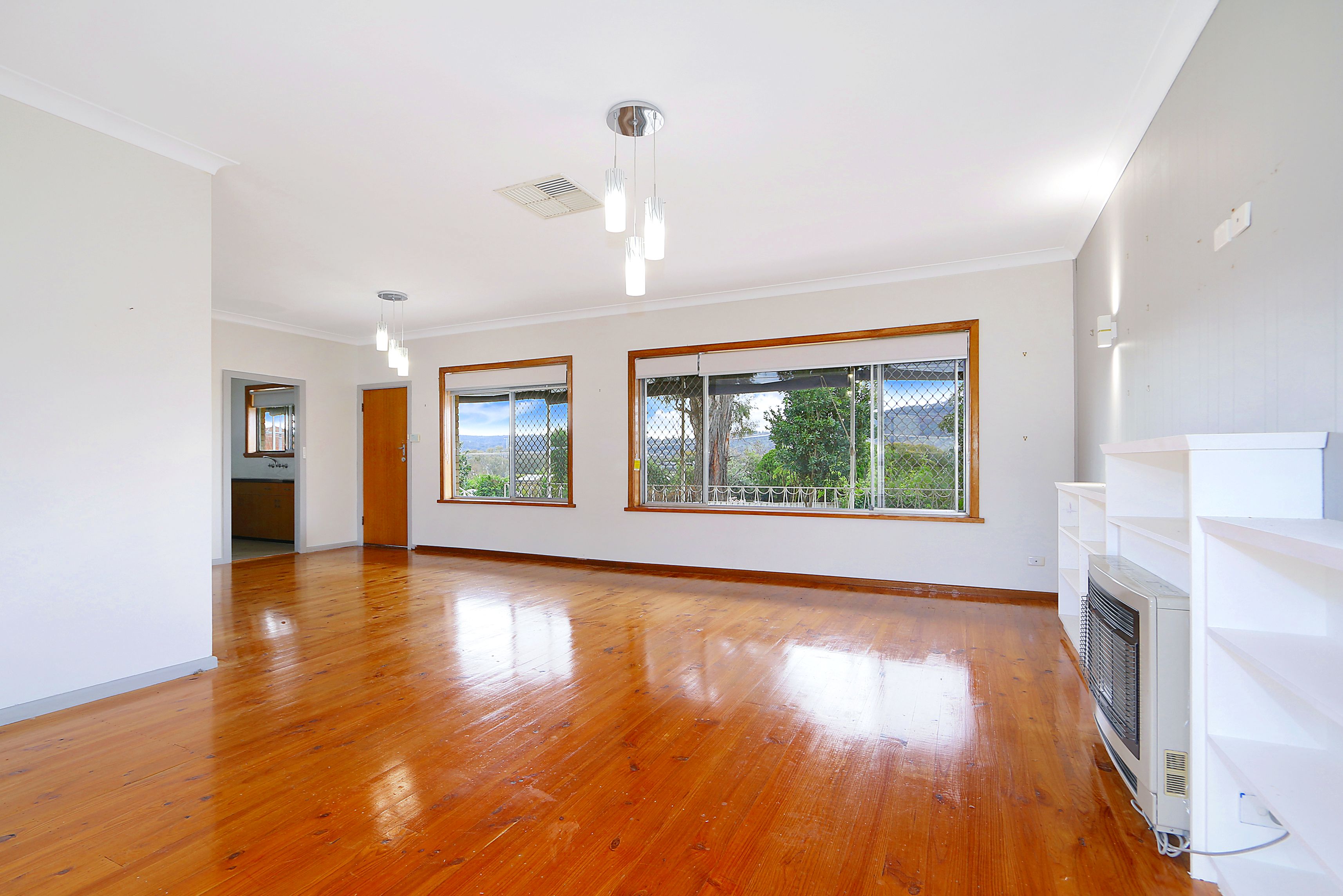 304 Desmond Street — photo 6 of 12