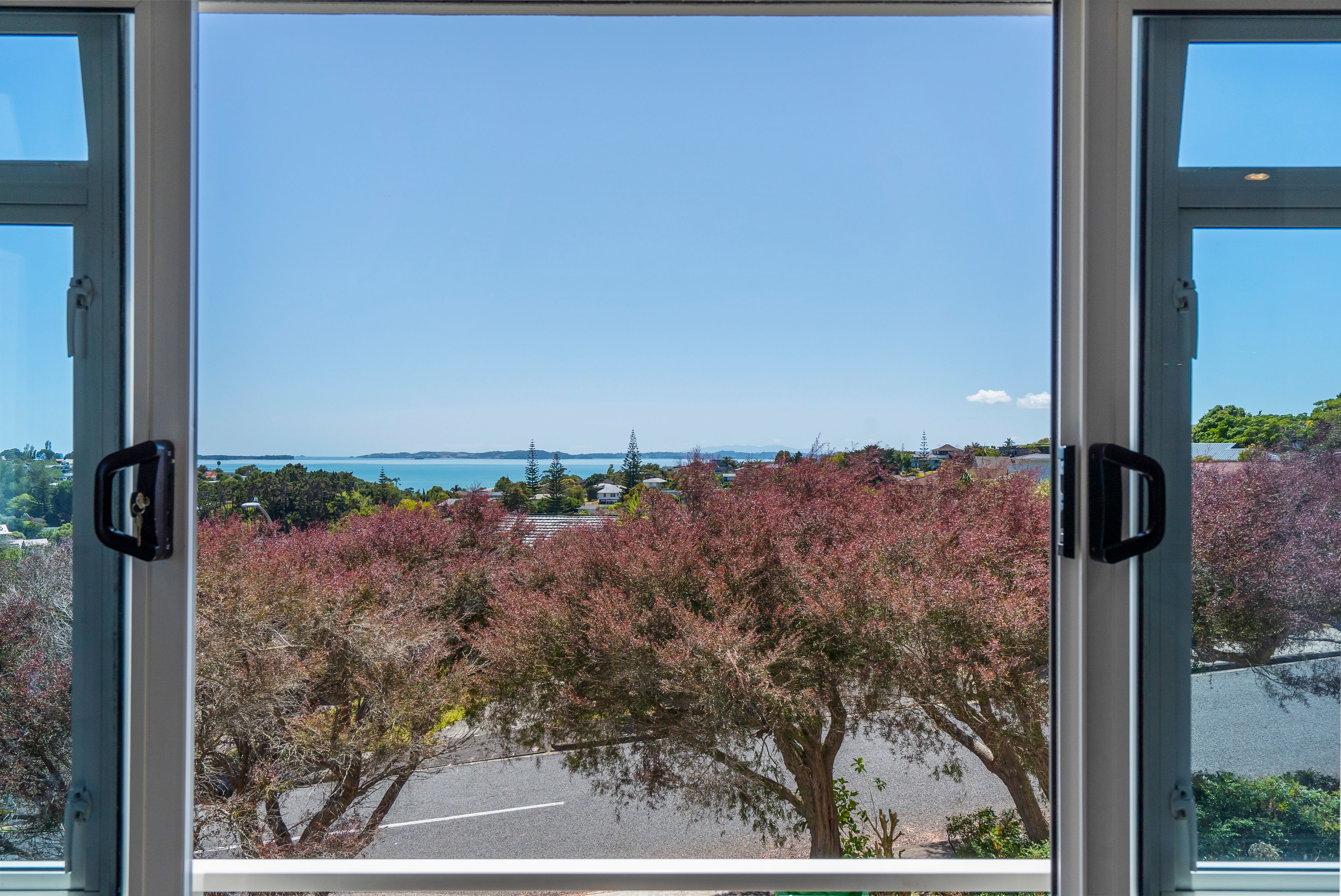 3 Chilton Place, Mellons Bay, Manukau City