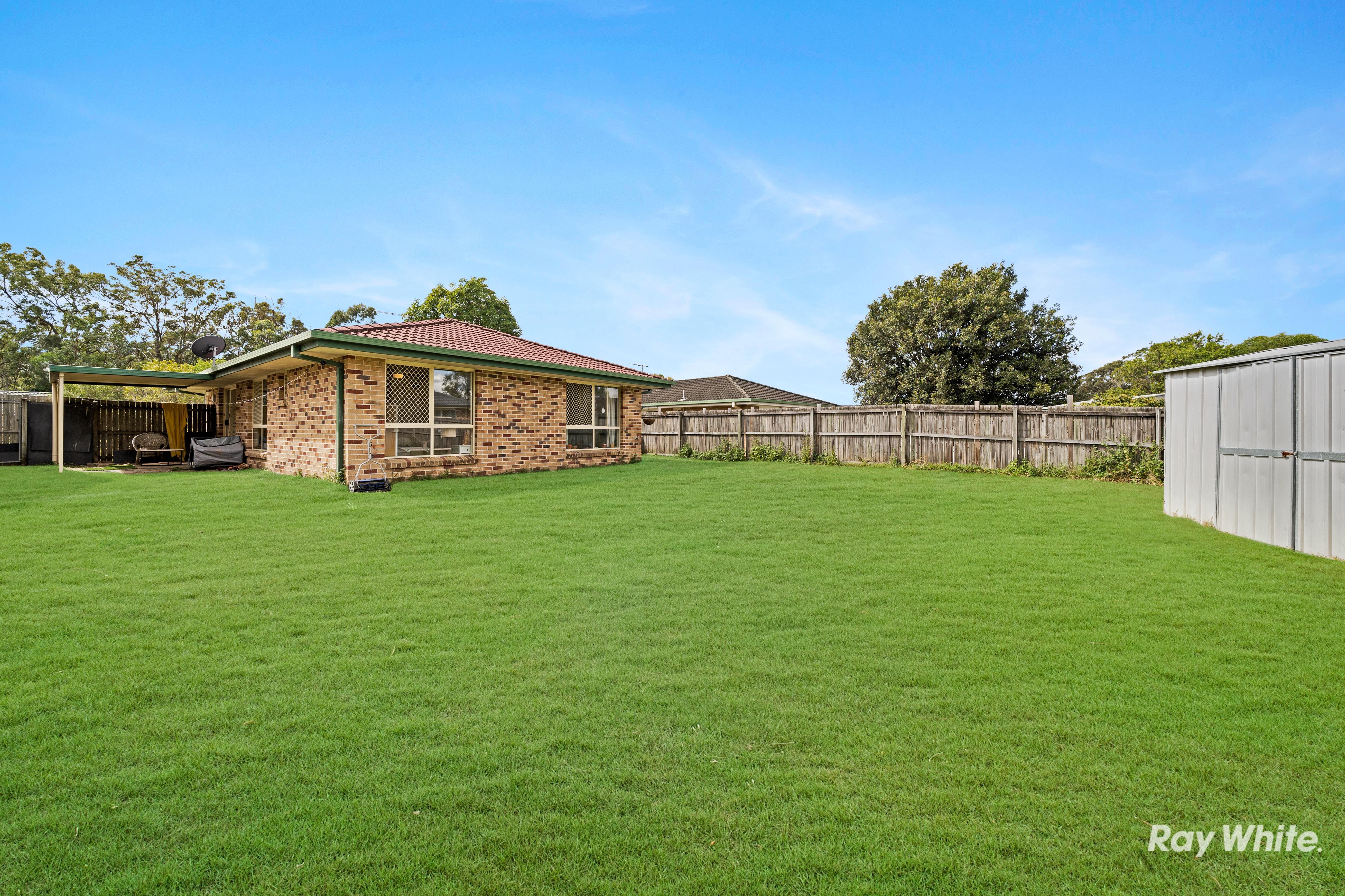 21 Dowling Crescent, Eagleby, QLD 4207