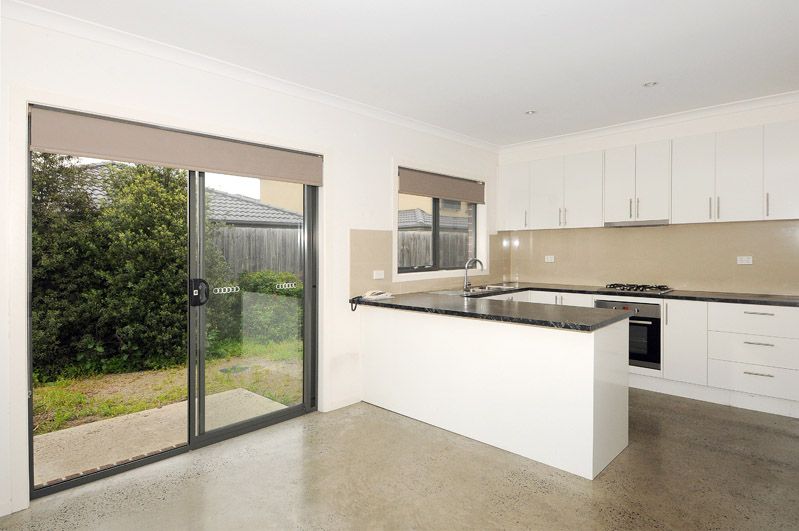 8 Gibson Court, Carrum Downs, VIC 3201