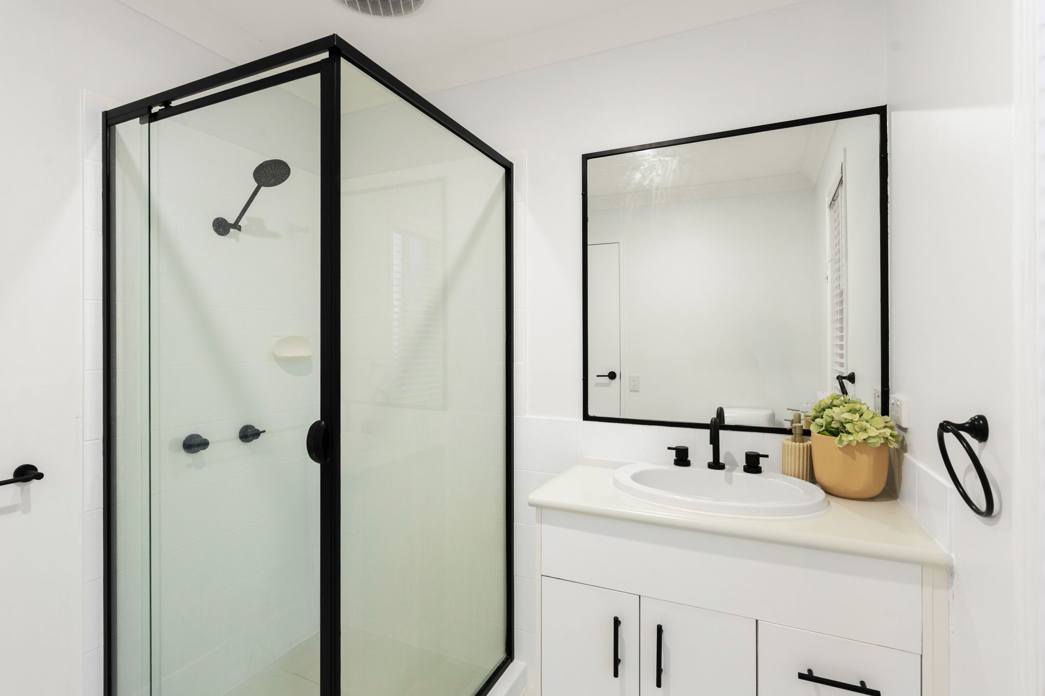 24/15 Parnassus Street — photo 17 of 21