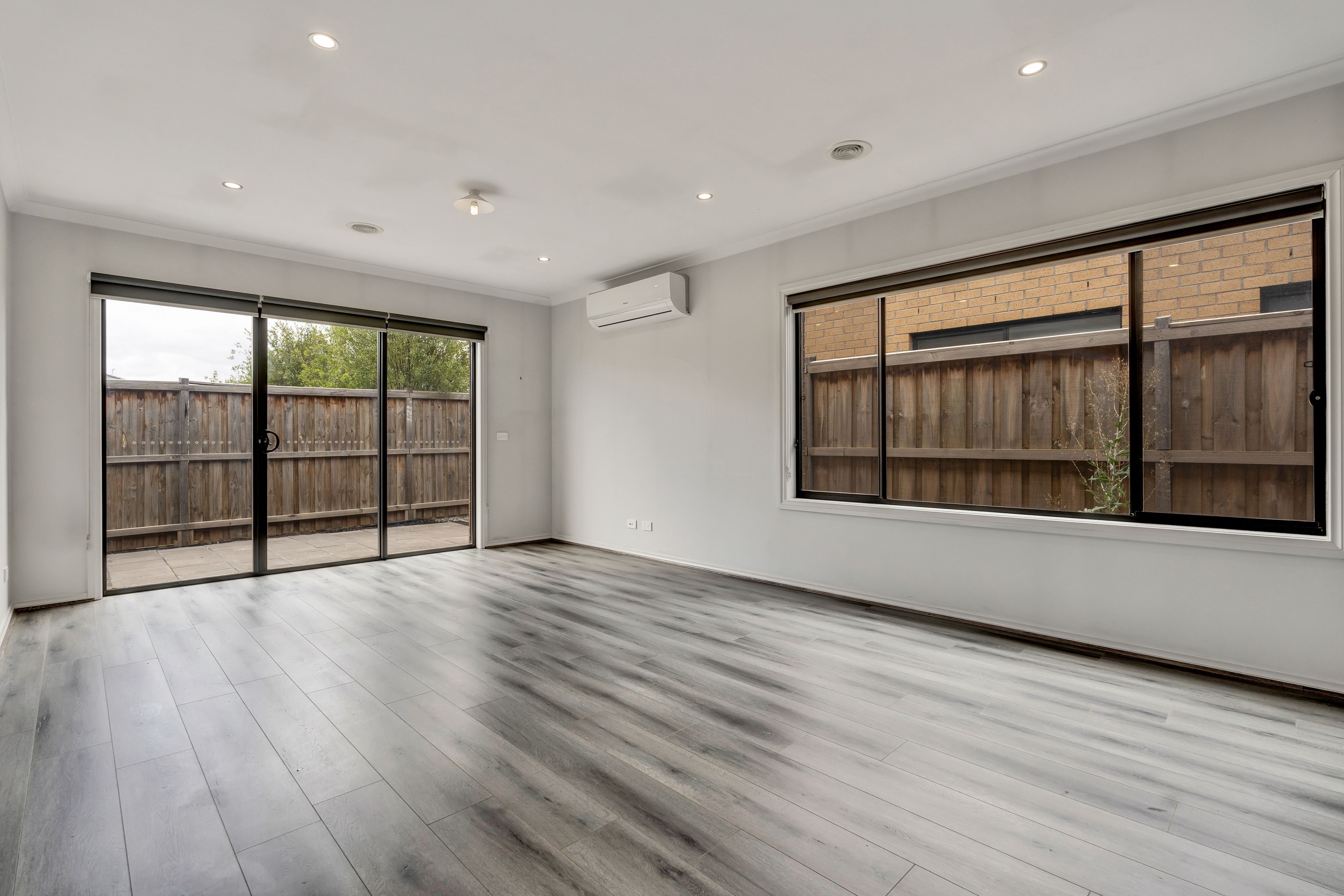 33 Winscombe Road, Werribee, VIC 3030