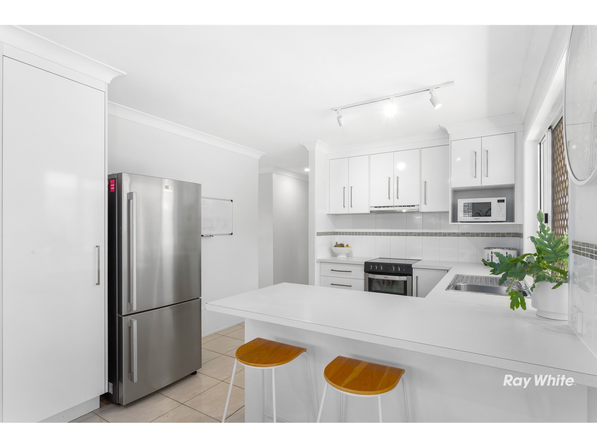 4 Megan Place, Yeppoon, QLD 4703