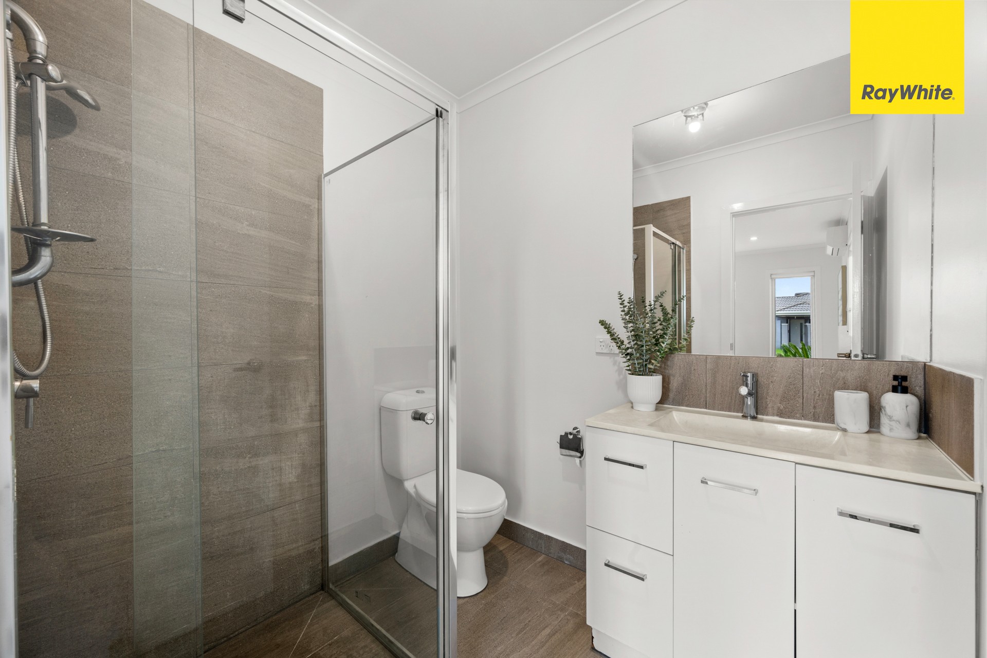 106 Hamish Drive, Tarneit, VIC 3029