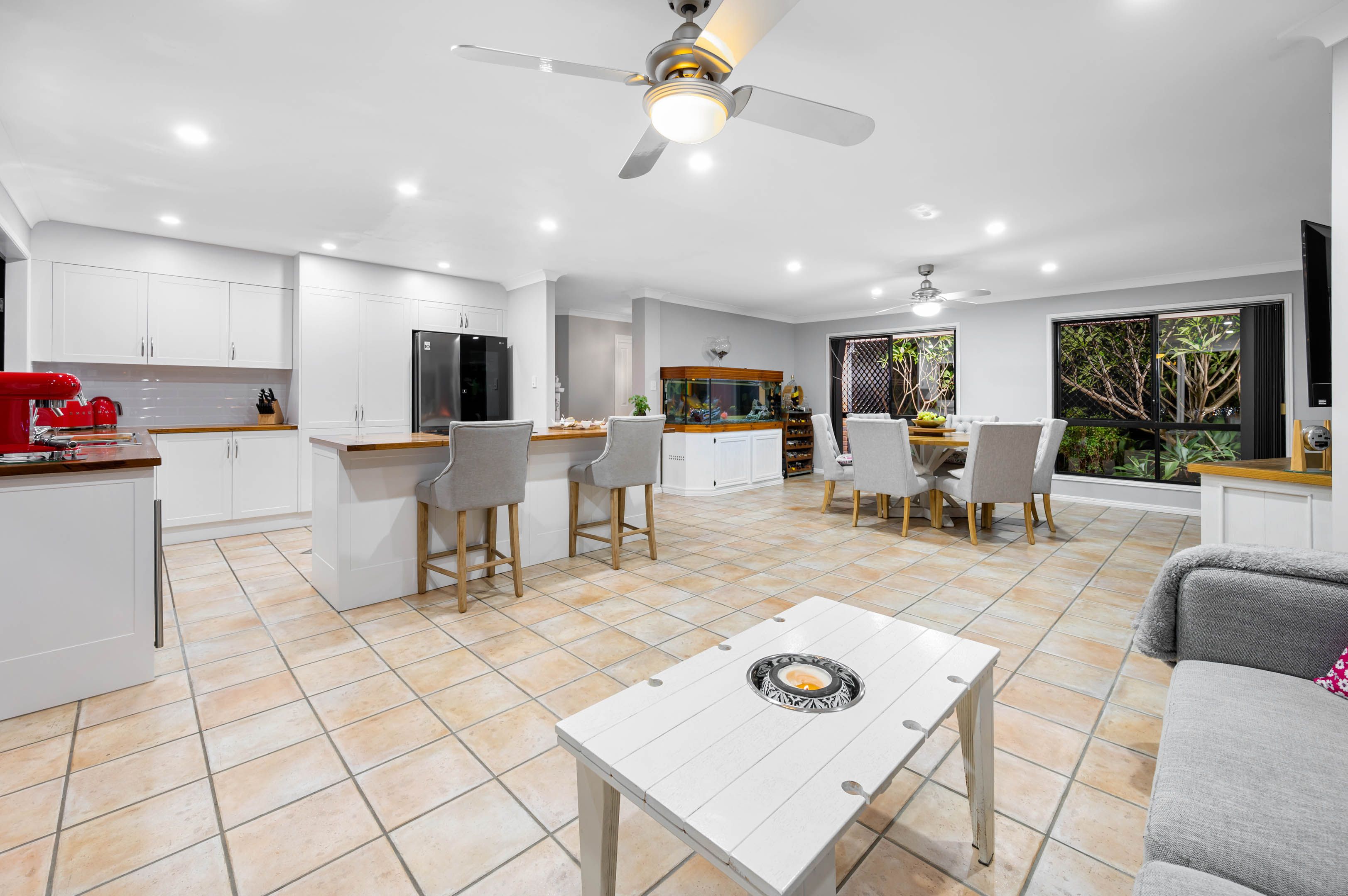 22 Midway Terrace, Pacific Pines, QLD 4211