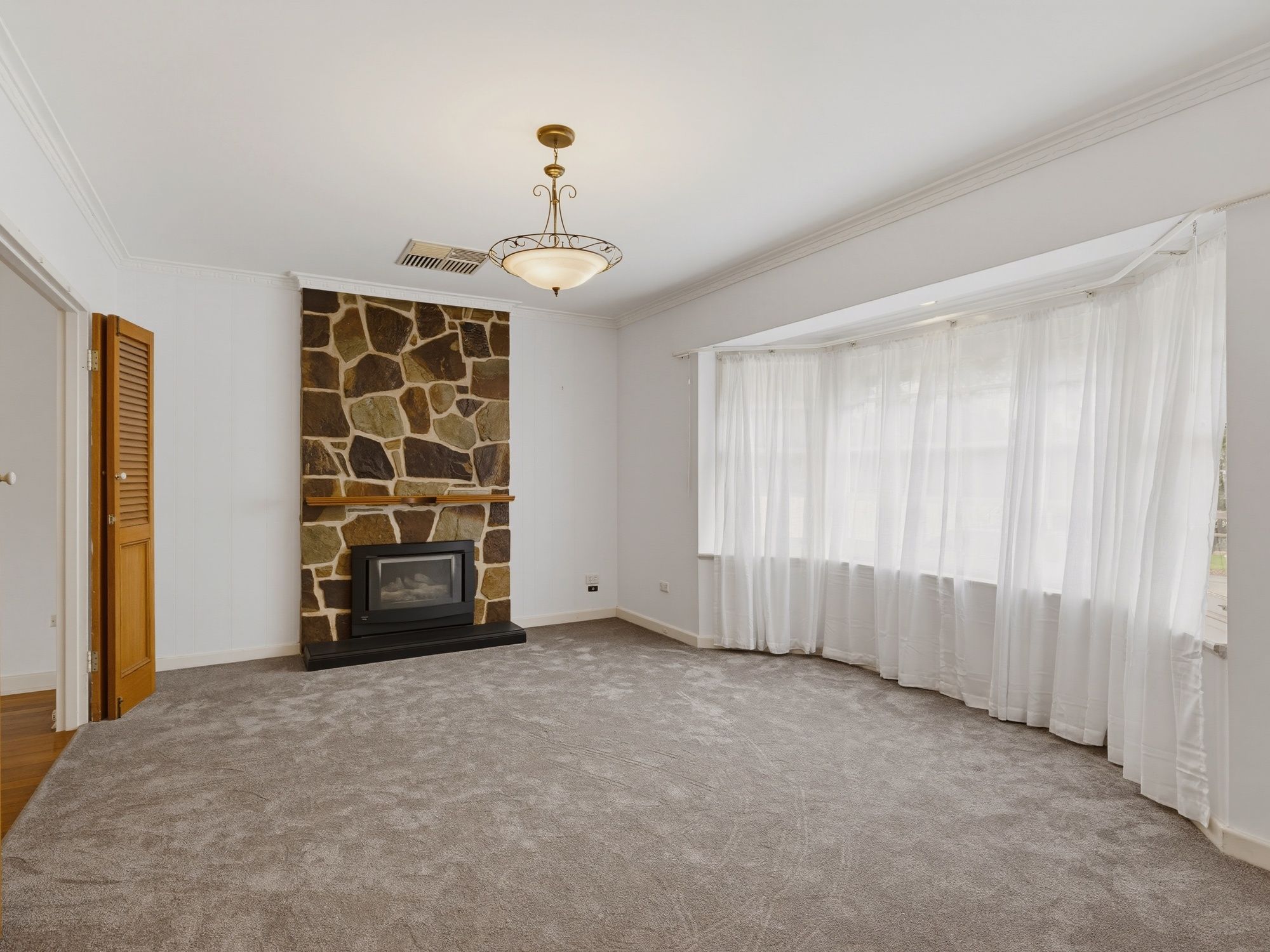 18 Seaview Road, Morphett Vale, SA 5162