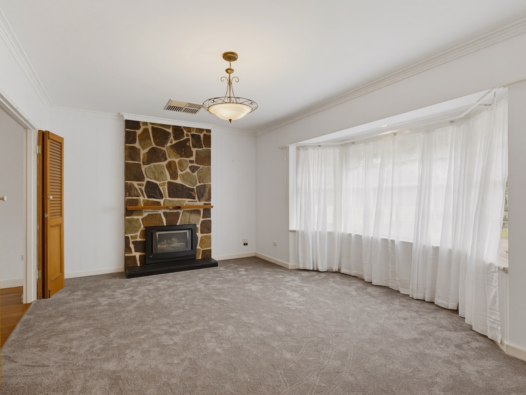 18 Seaview Road, Morphett Vale, SA 5162