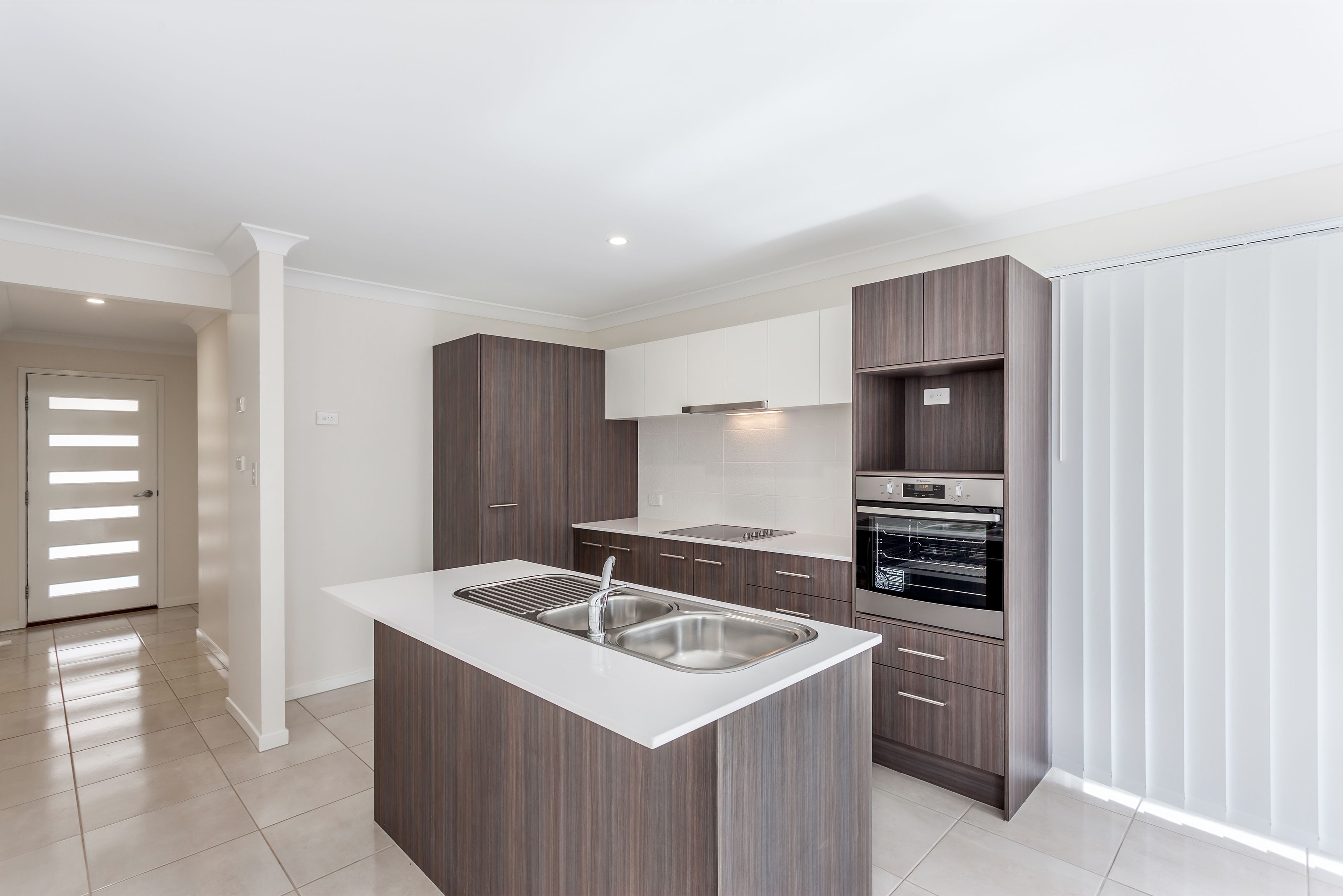 2/1a Weetwood Street, Newtown, QLD 4350