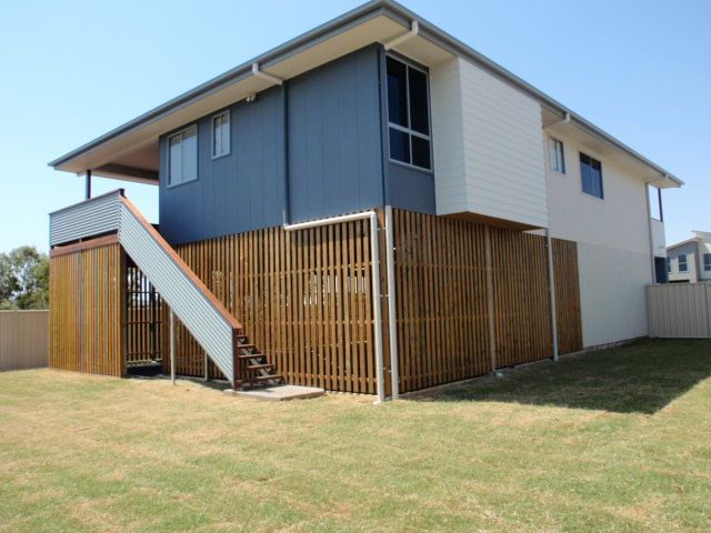 17 Ivers Place, Emerald, QLD 4720