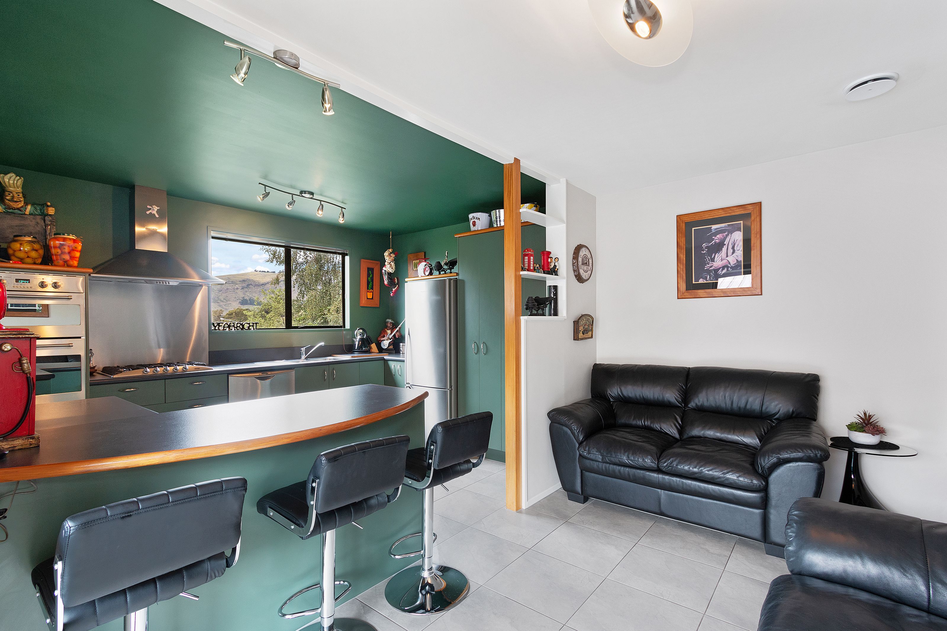 6 Avoca Valley Road, Heathcote Valley, Christchurch City