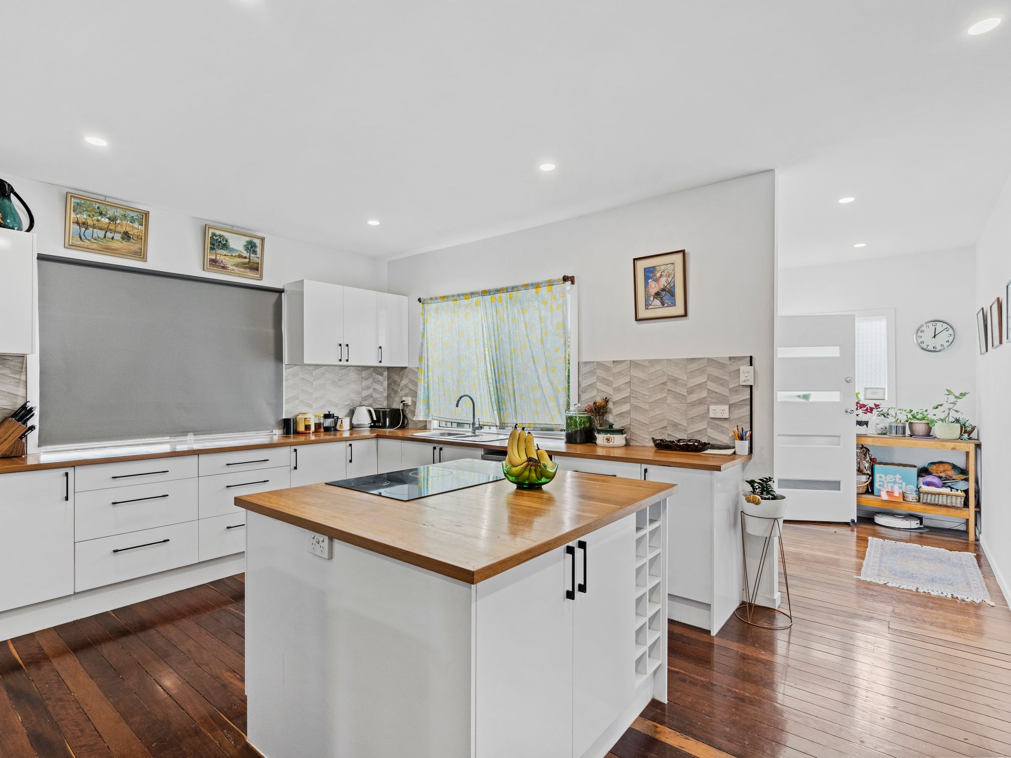 11 Moolabin Crescent, Yeerongpilly QLD 4105