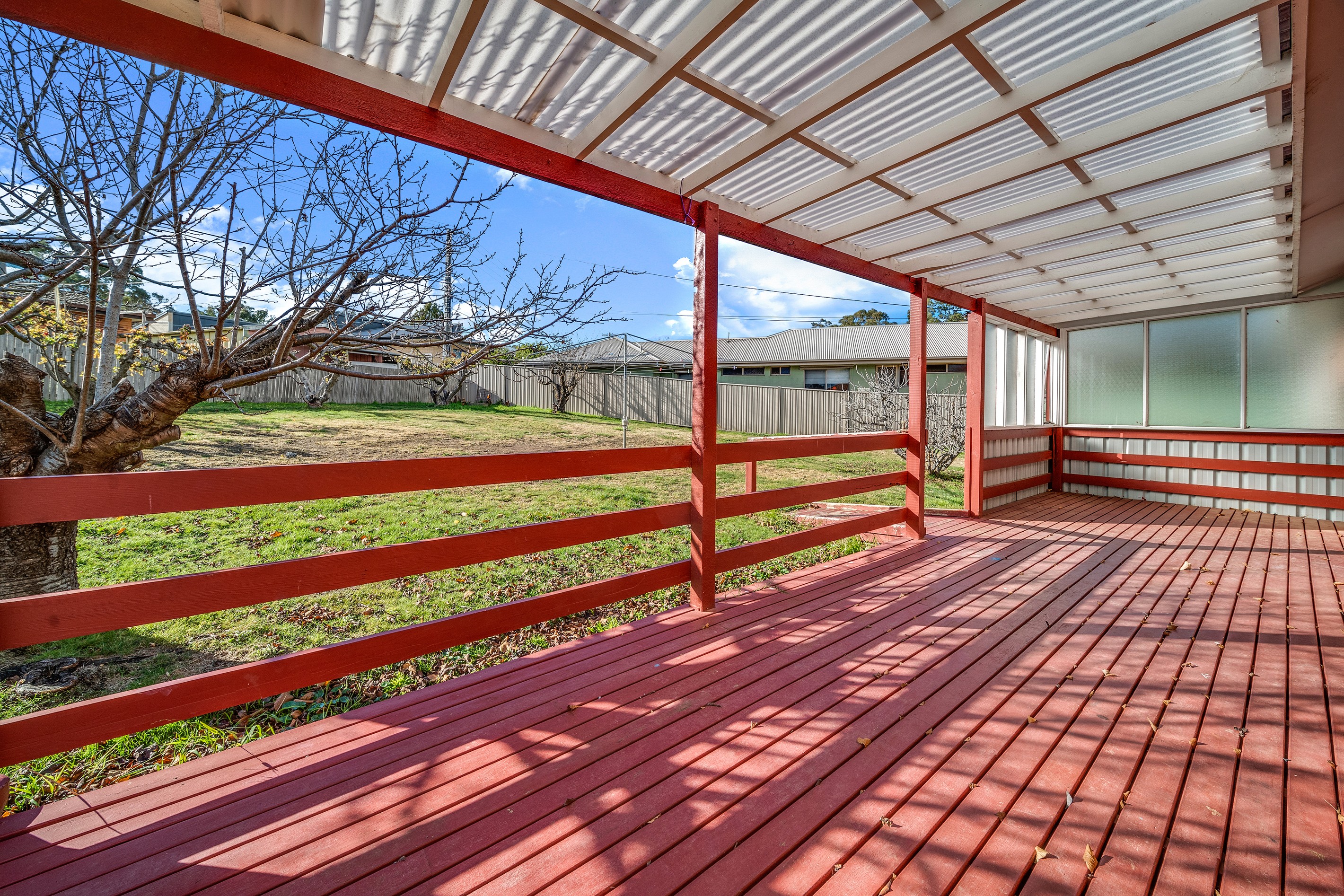 16 Jensen Street, Hughes, ACT 2605