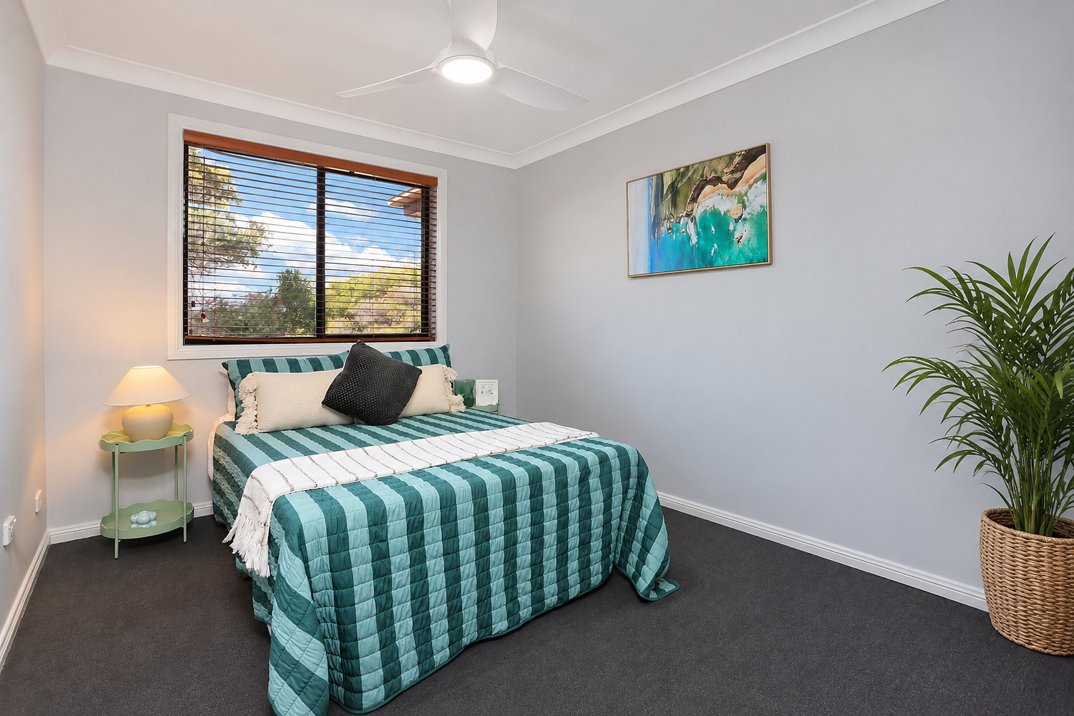 2/149 Toongabbie Road — photo 7 of 11