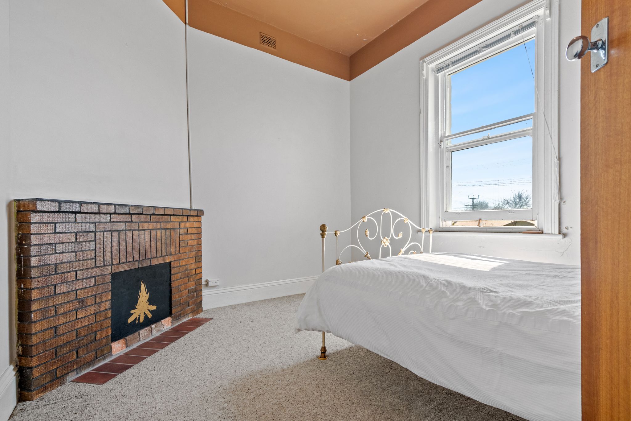 11 Amor Street — photo 13 of 30