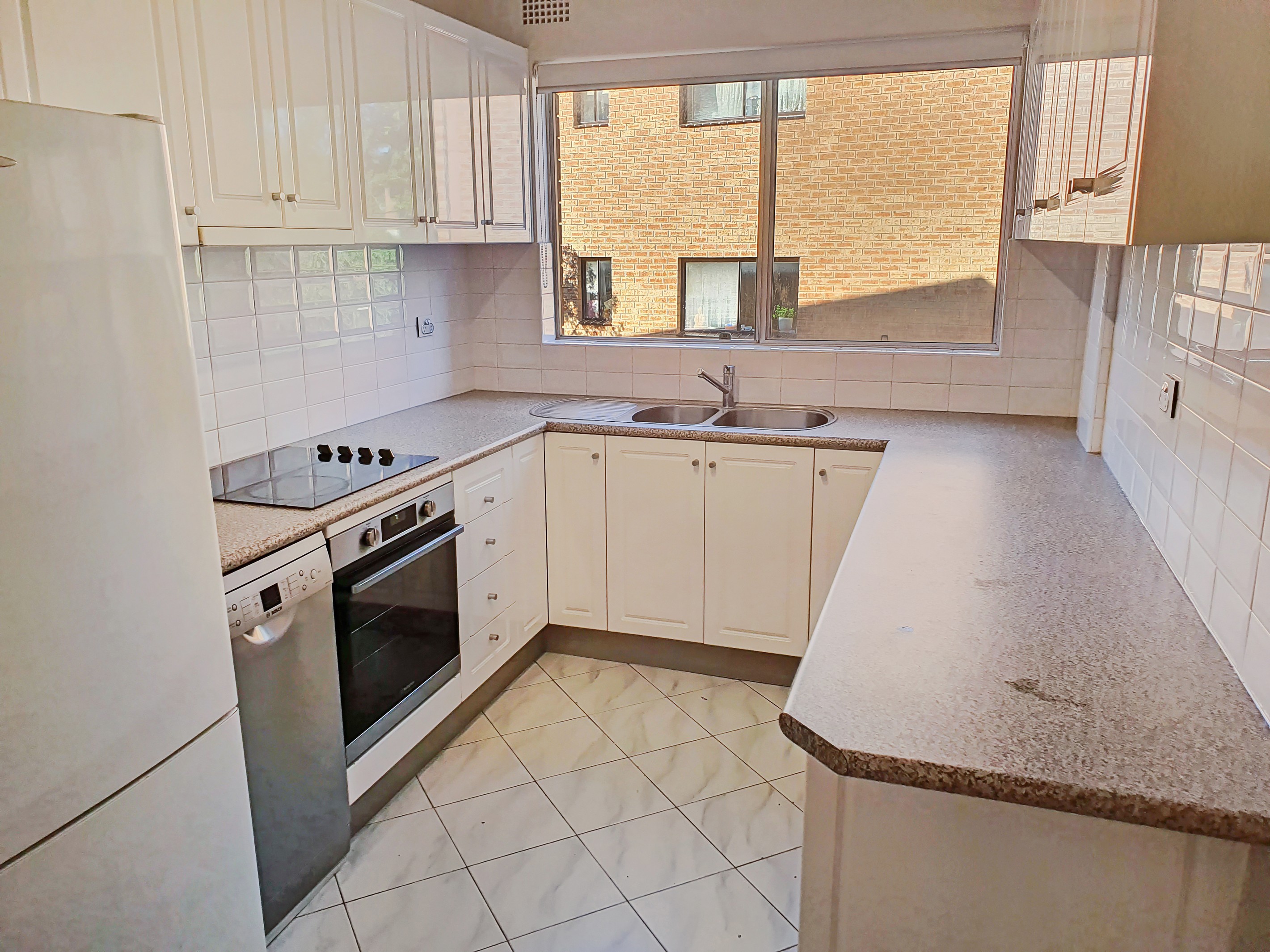 4/22 Hawkesbury Avenue, Dee Why, NSW 2099