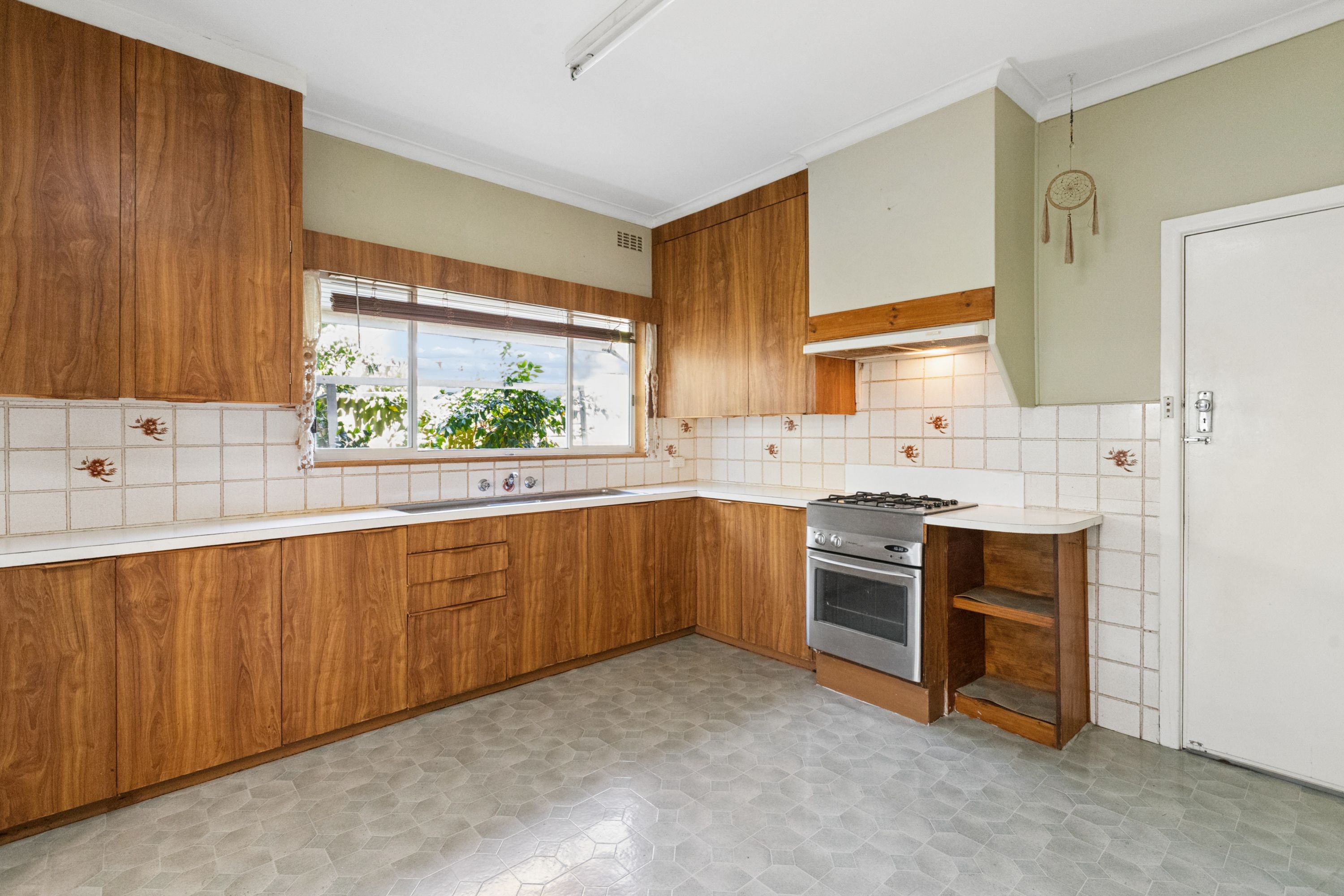 7 Mimosa Avenue — photo 3 of 24