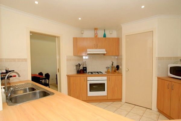 93 Oberon Drive, Carrum Downs, VIC 3201