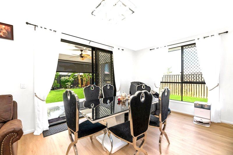 WHY BUILD WHEN YOU CAN HAVE THIS NEARLY NEW BUILD HOME! — photo 6 of 17
