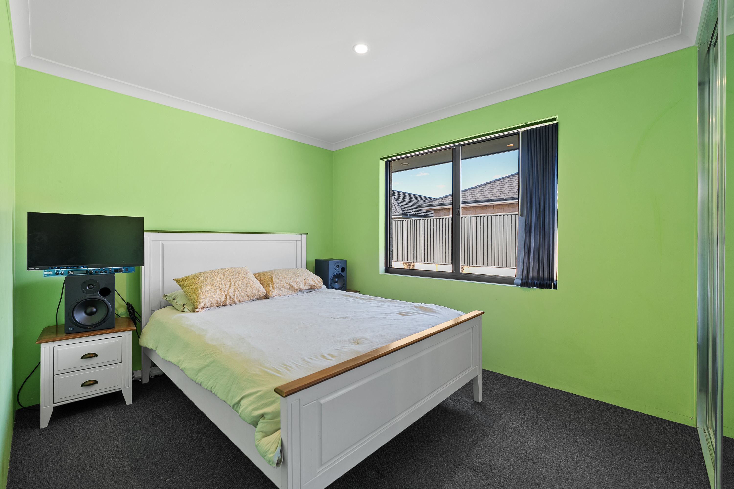 17 Danube Road — photo 24 of 28