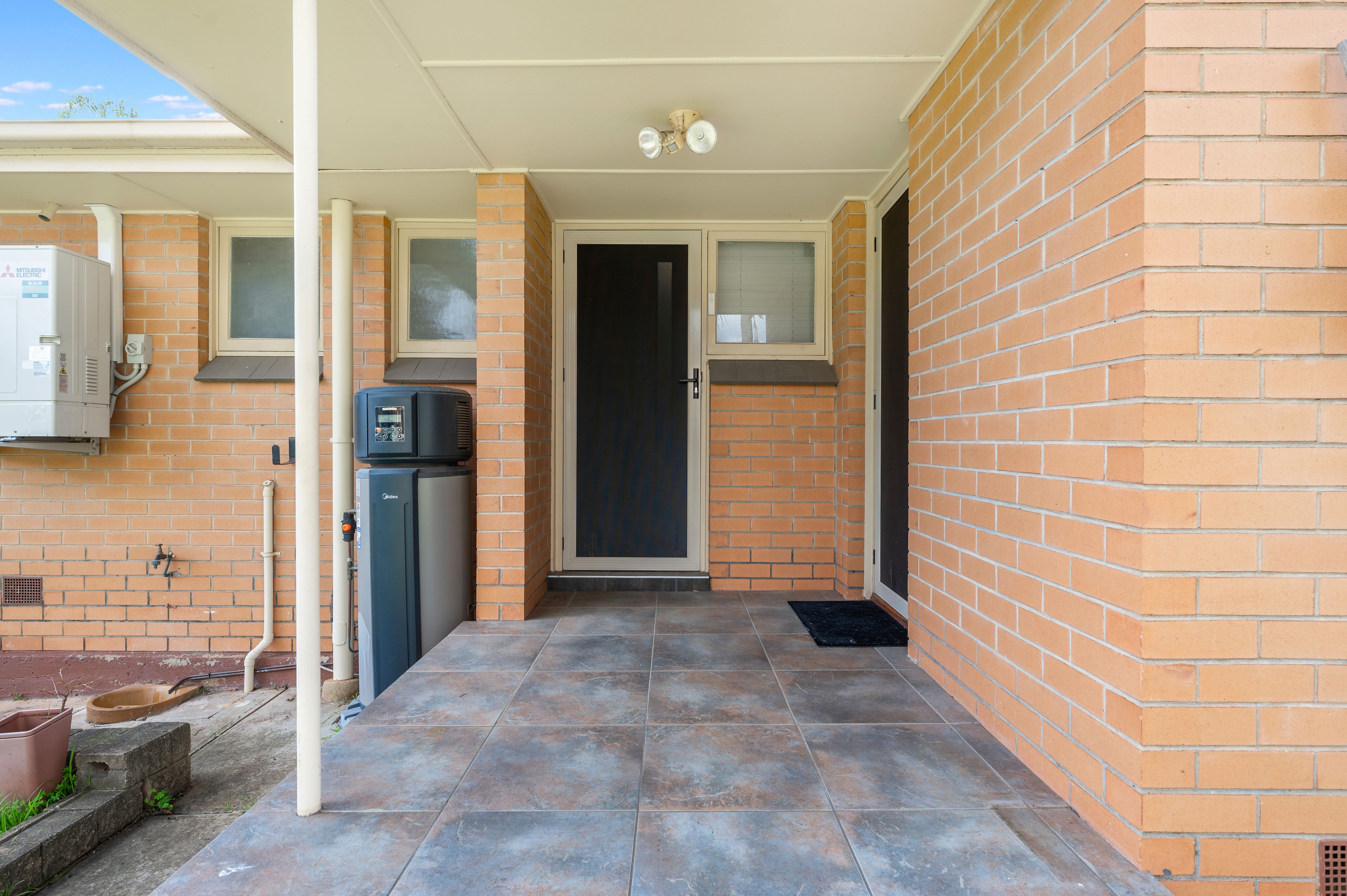 21 Lauder Street — photo 12 of 17