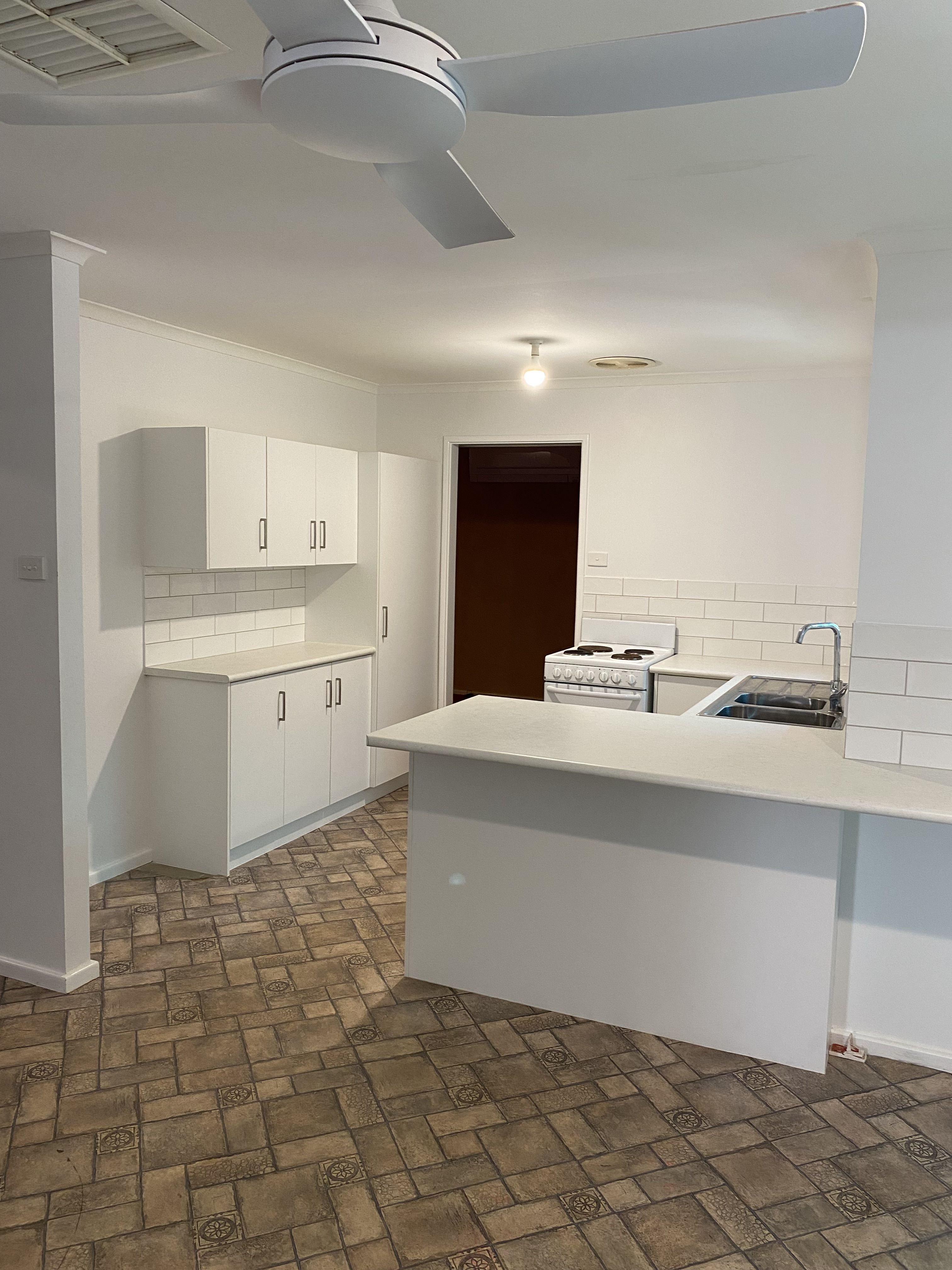 22 Petchell Street, Rangeway, WA 6530