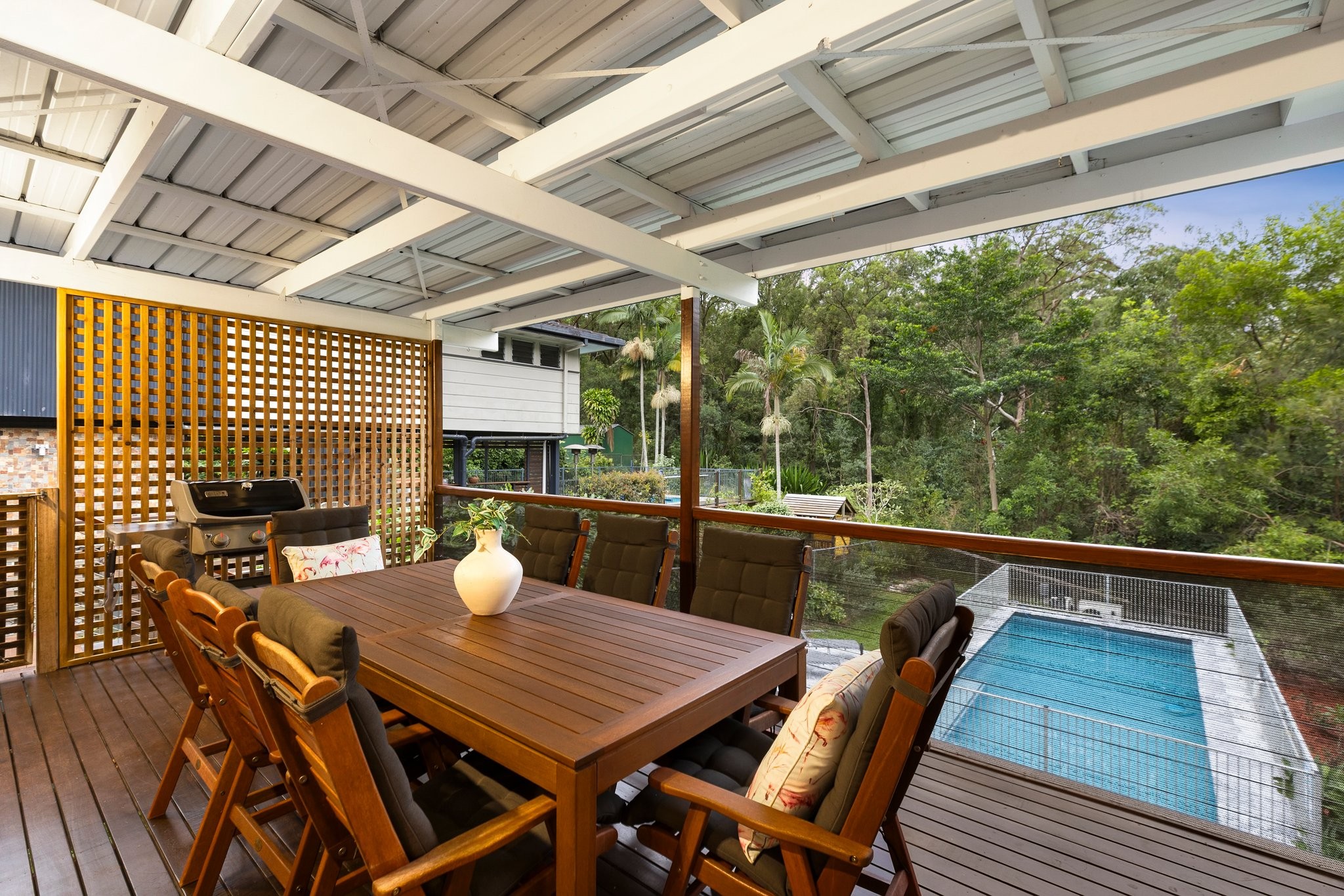 15 Kimba Street, Chapel Hill, QLD 4069