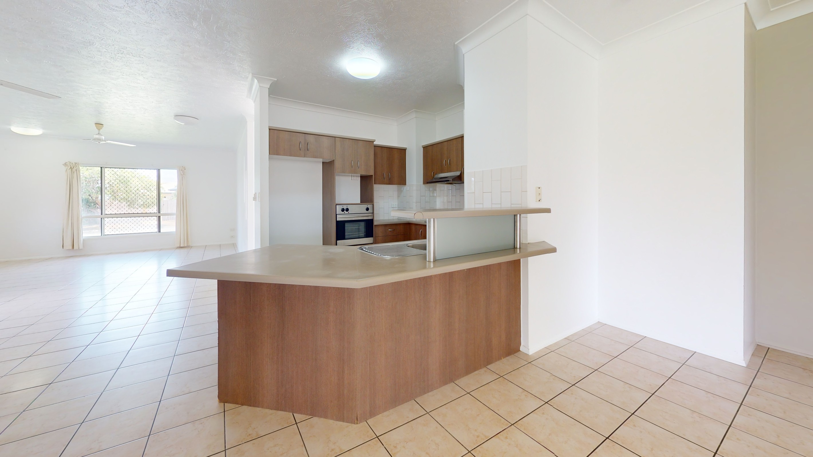 7 Mona Vale Place, Annandale, QLD 4814