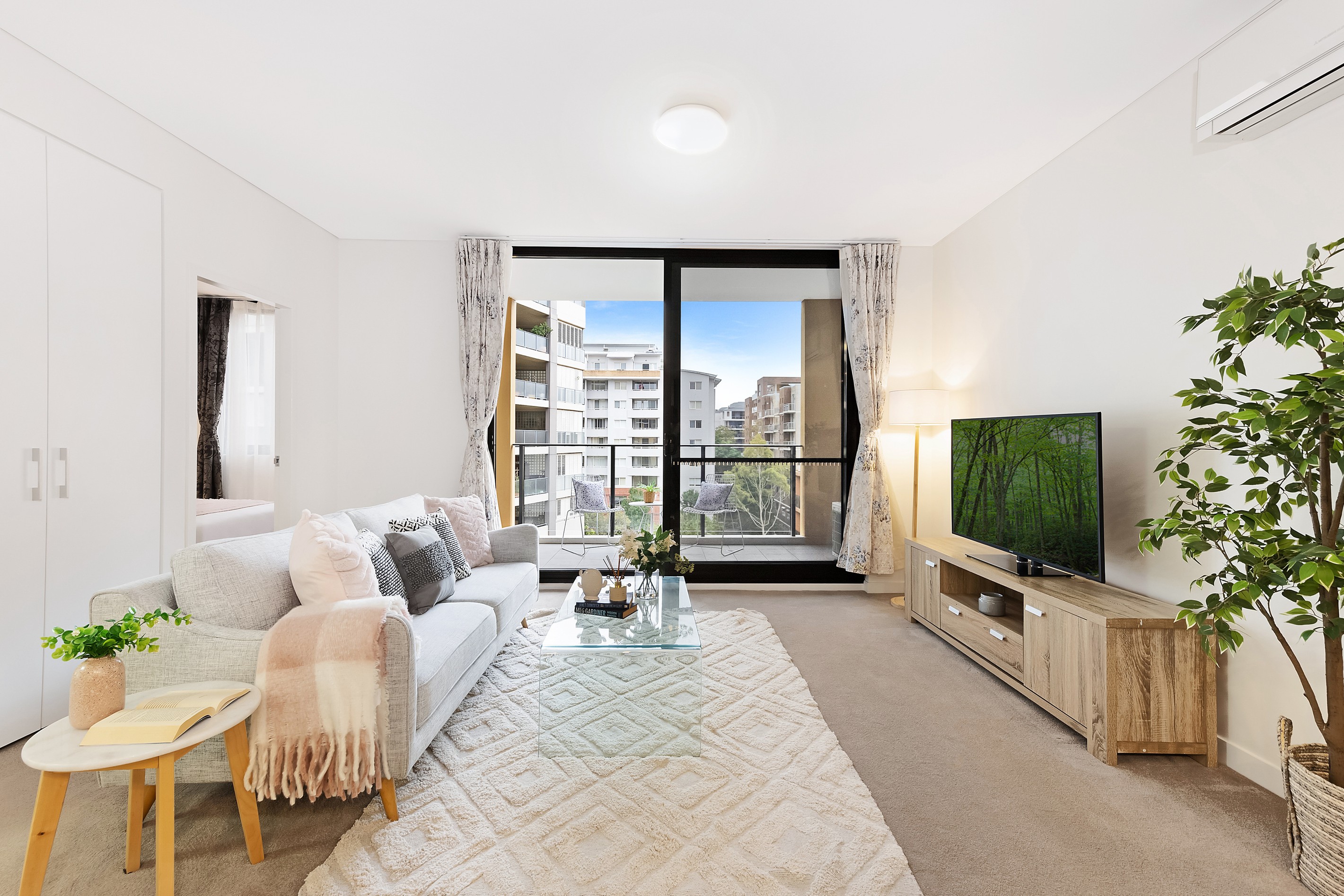 604/21-37 Waitara Avenue, Waitara, NSW 2077