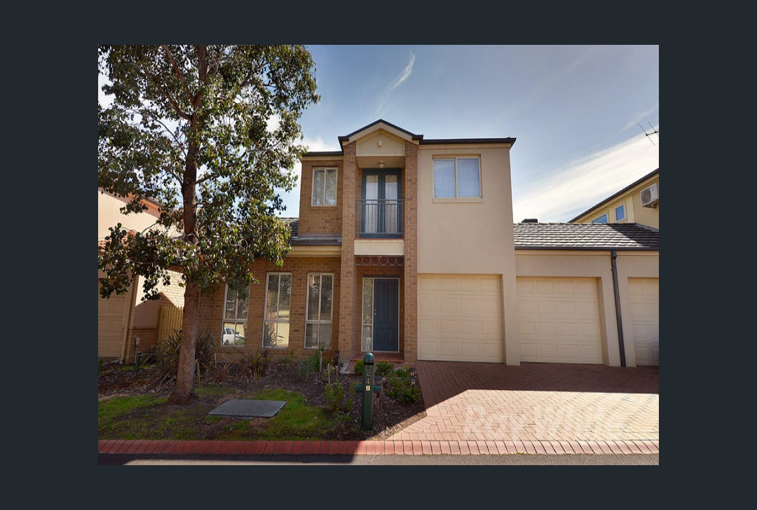 24 Watling Grove, Ferntree Gully VIC 3156