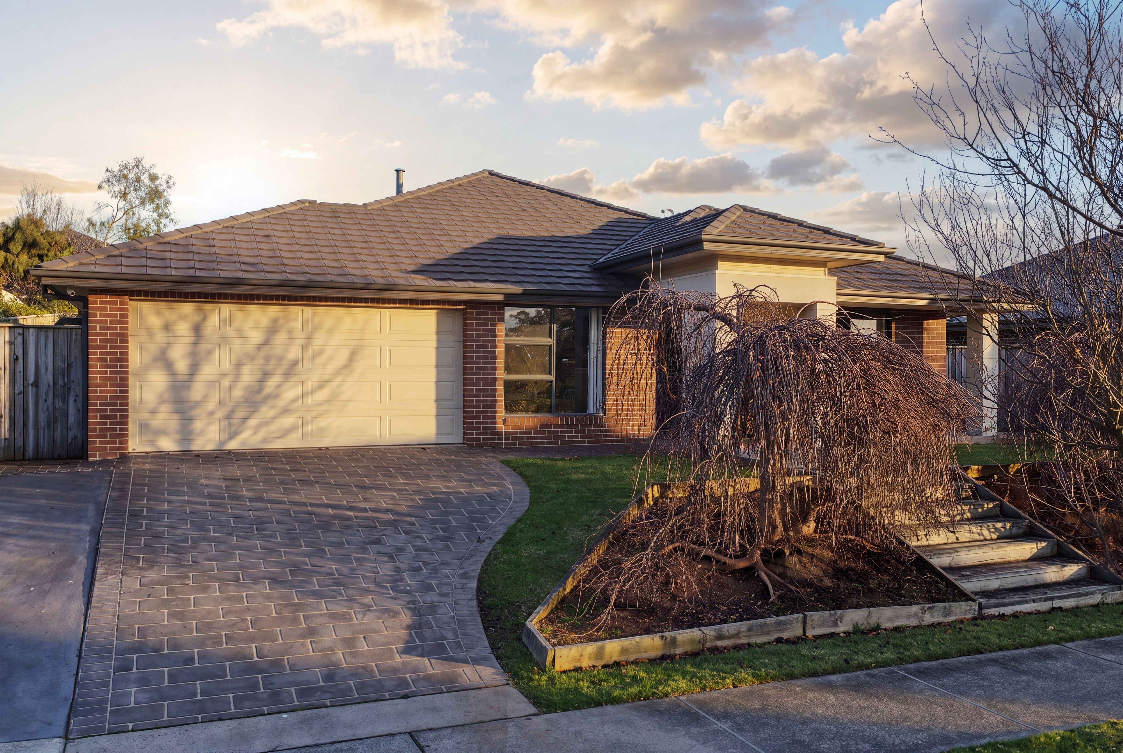 69 Renwick Drive — photo 11 of 13