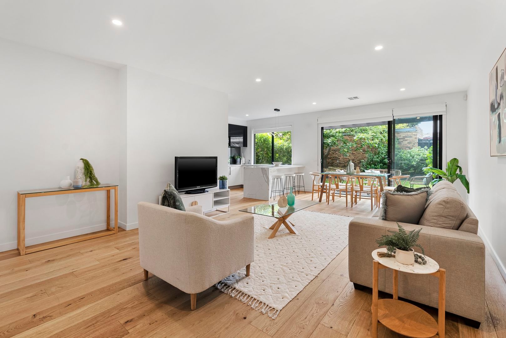 16B Keswick Street, Bentleigh East, VIC 3165