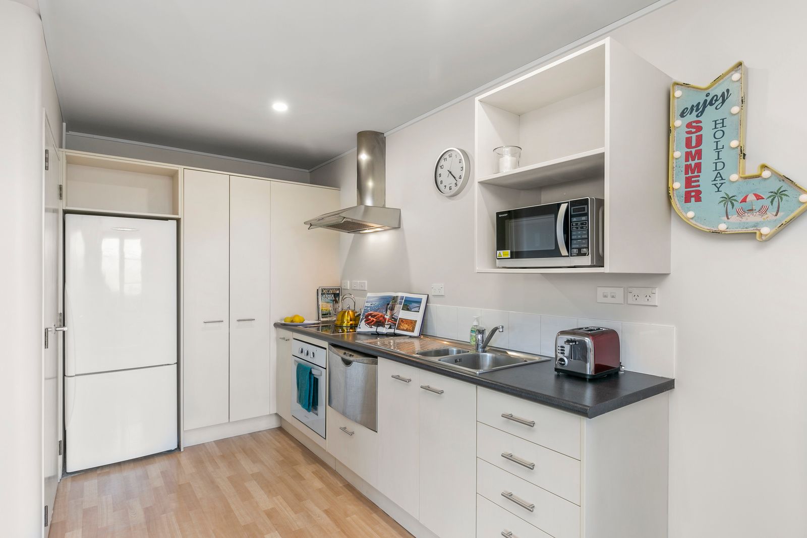13/127 Molesworth Street, Thorndon, Wellington City