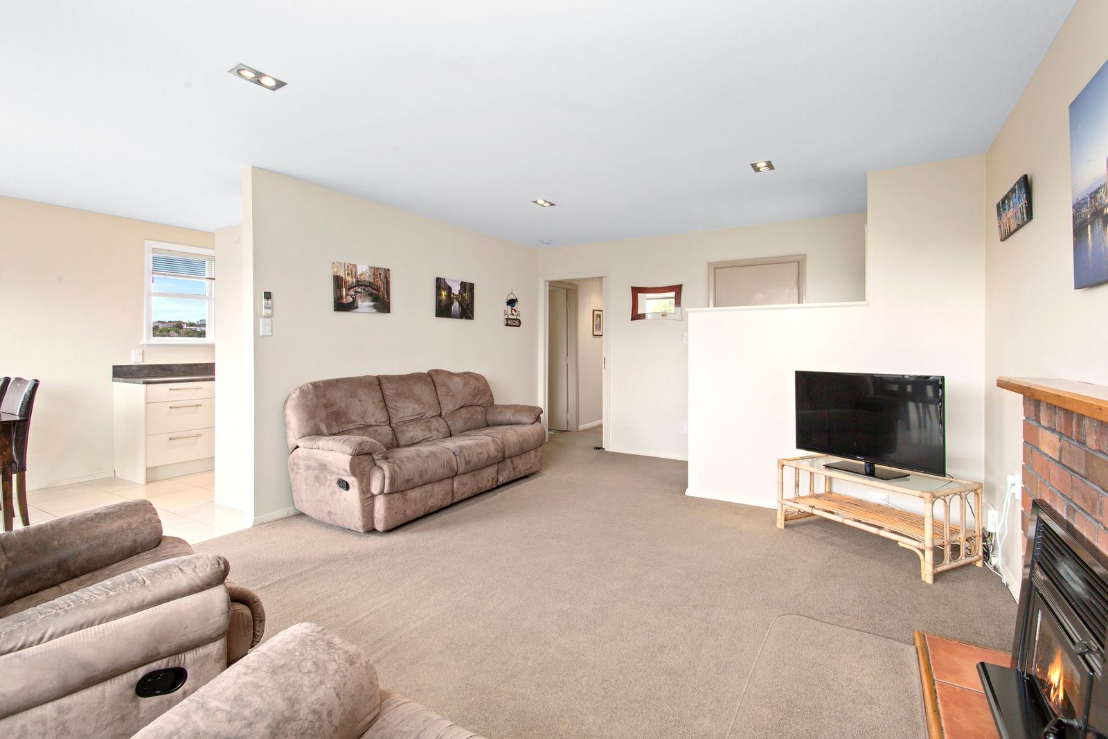 29 Pokohiwi Road, Normandale, Lower Hutt City