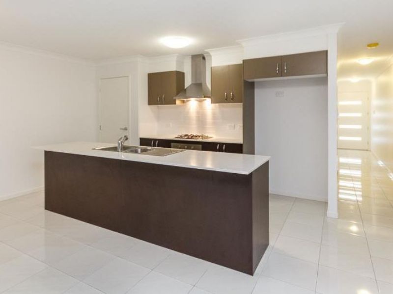 13 Dryander Street, North Lakes, QLD 4509