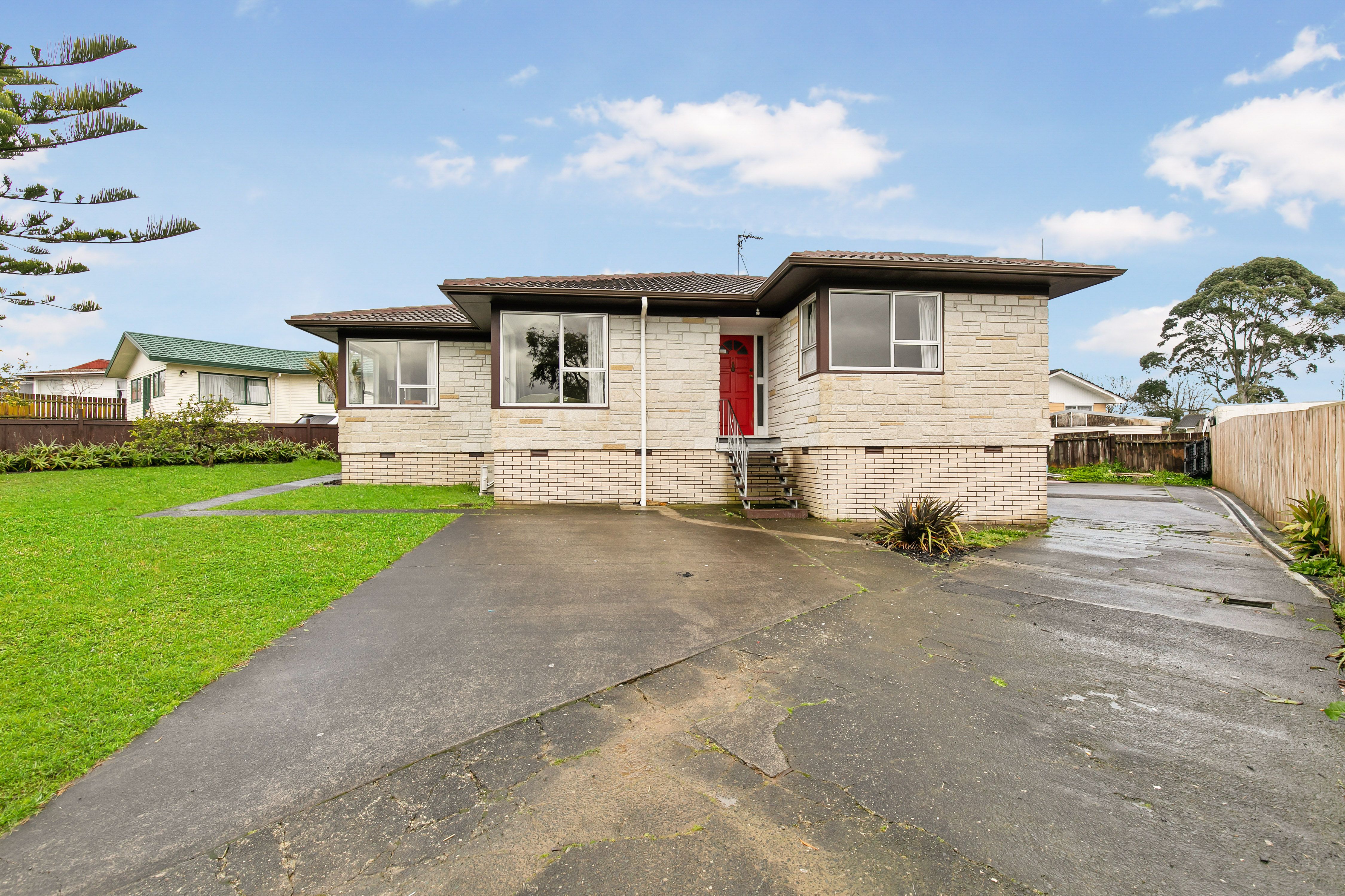 46 Diorella Drive, Clover Park, Manukau City