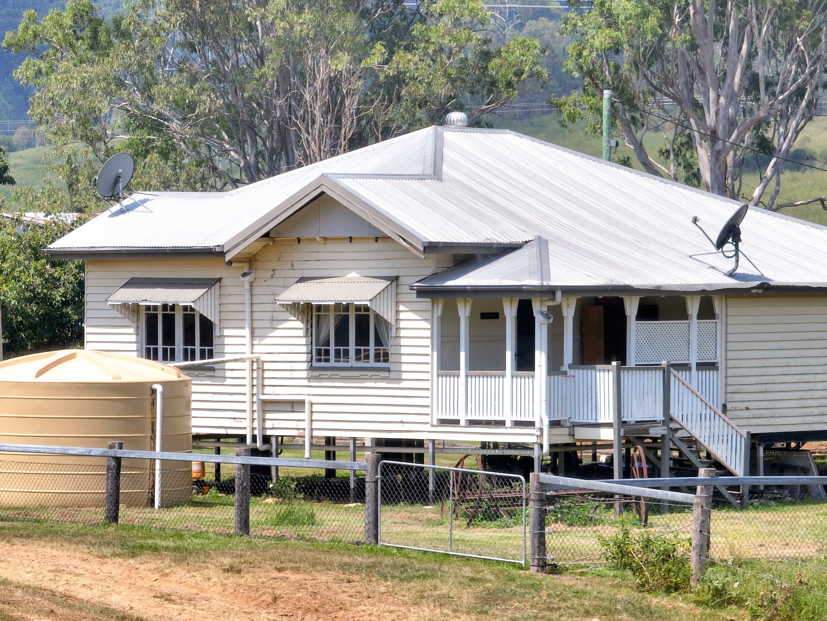 1714 Wivenhoe - Somerset Road, Dundas, QLD 4306