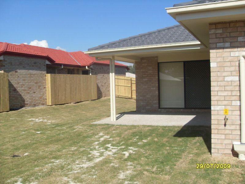 24 Somerwill Street, Bellbird Park, QLD 4300