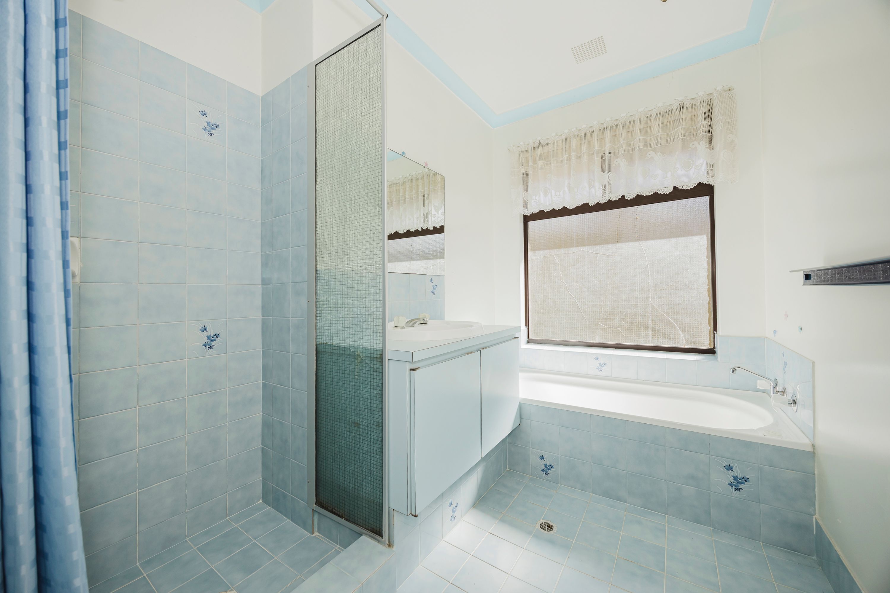 47 St Andrews Drive — photo 14 of 29