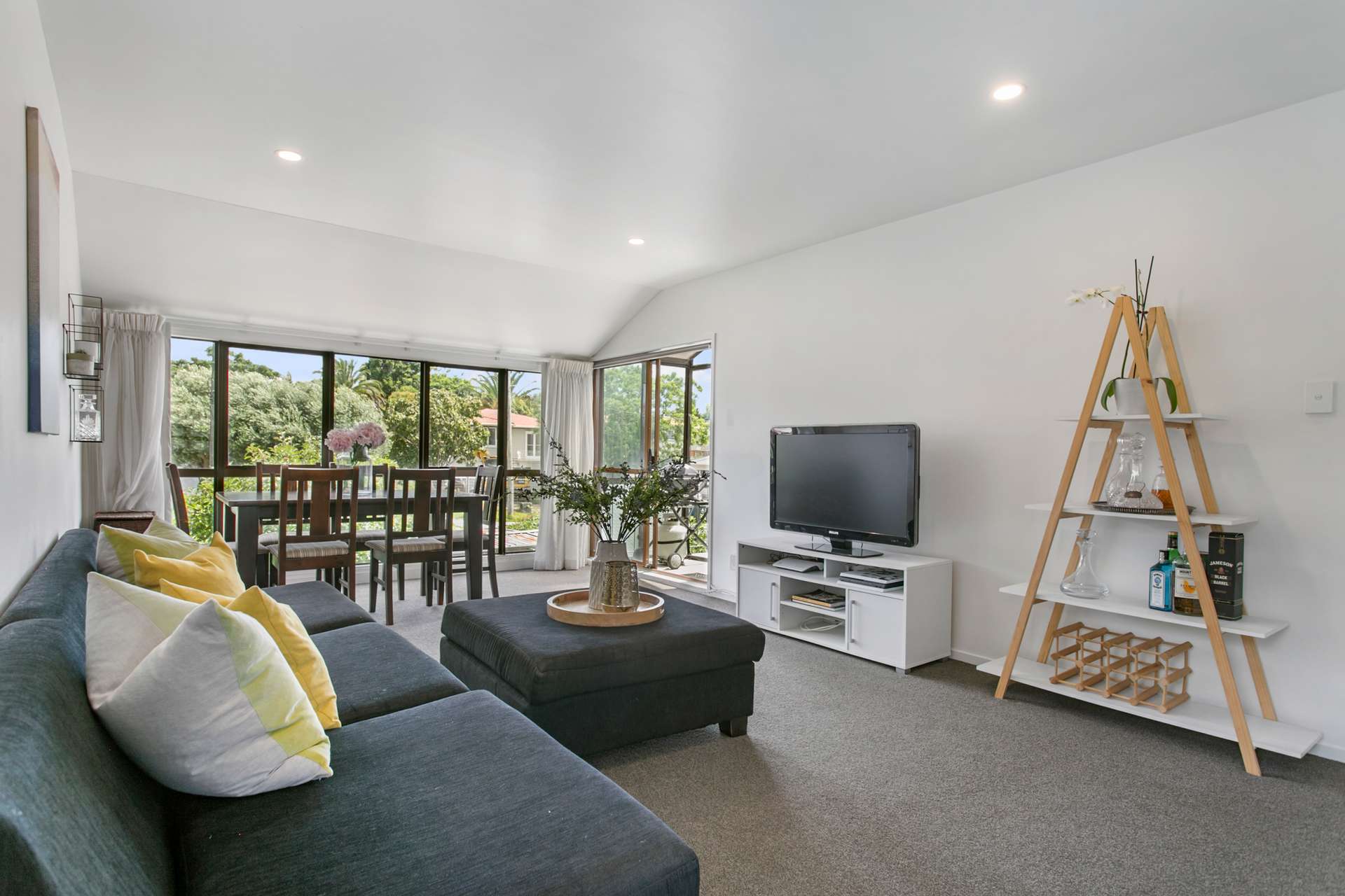 4/56 Ferndale Road photo 2