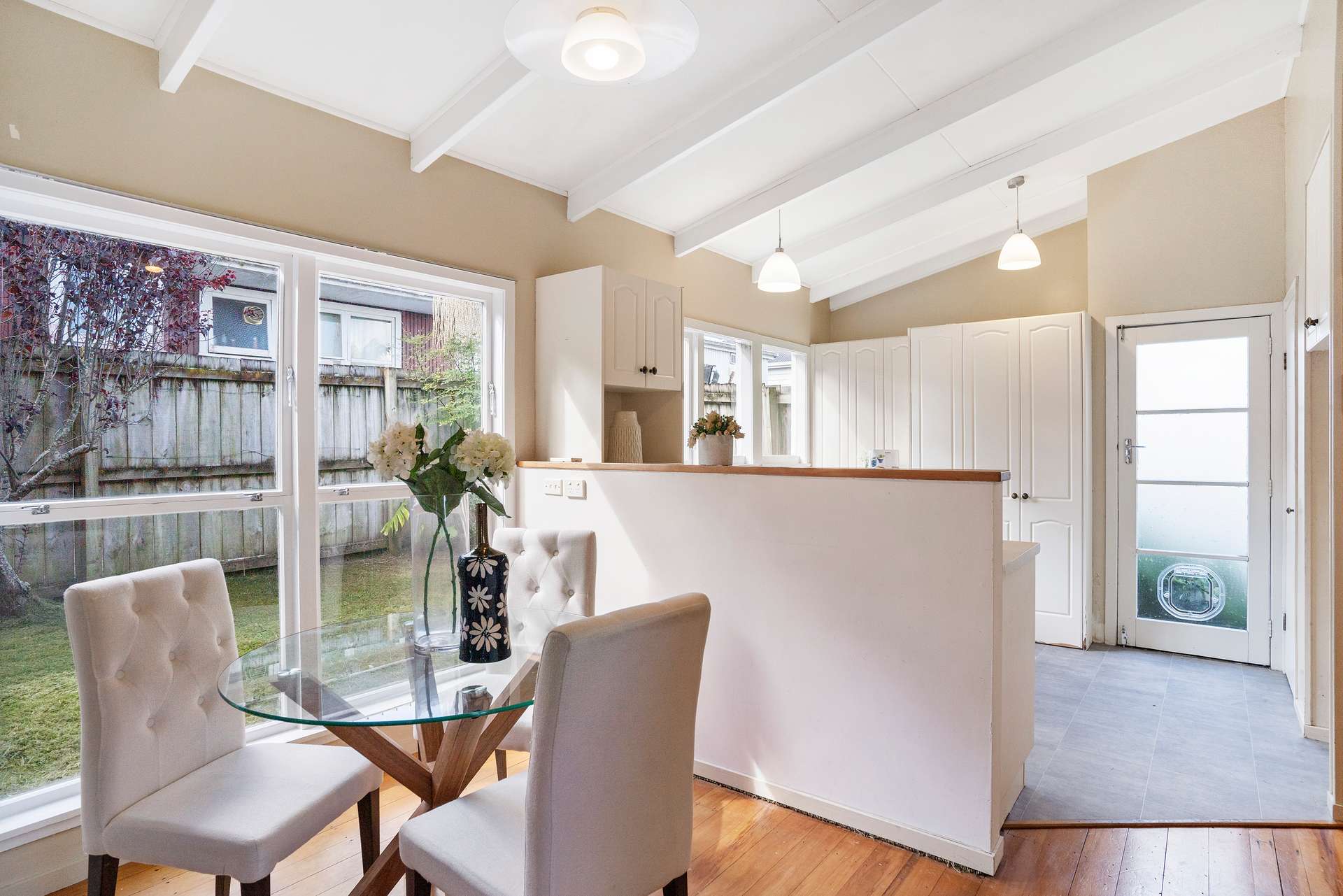4/15 Normans Hill Road photo 4
