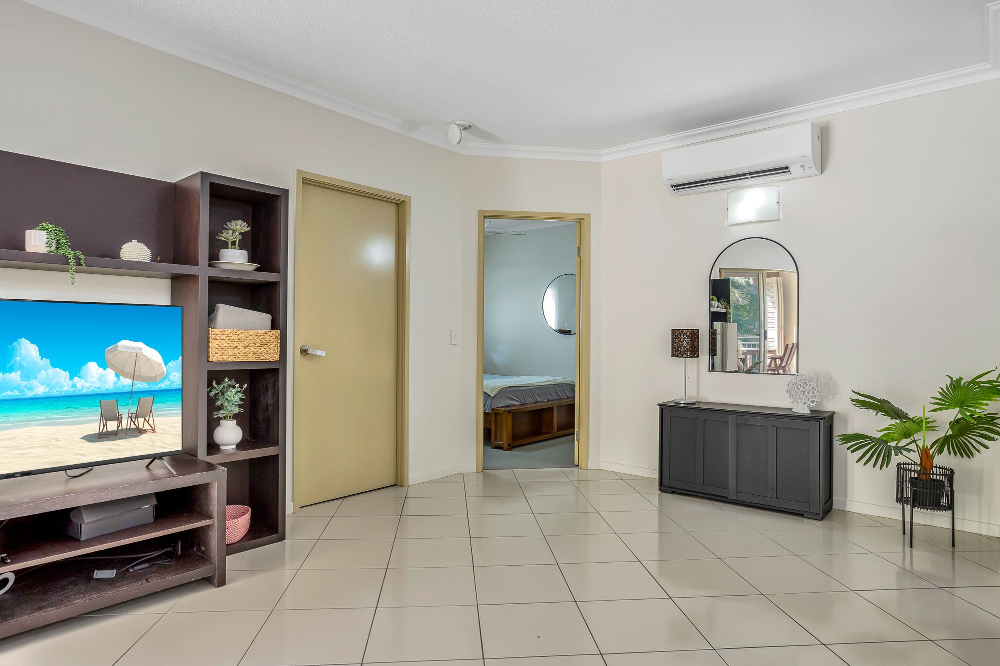 228/12 Gregory Street — photo 3 of 16
