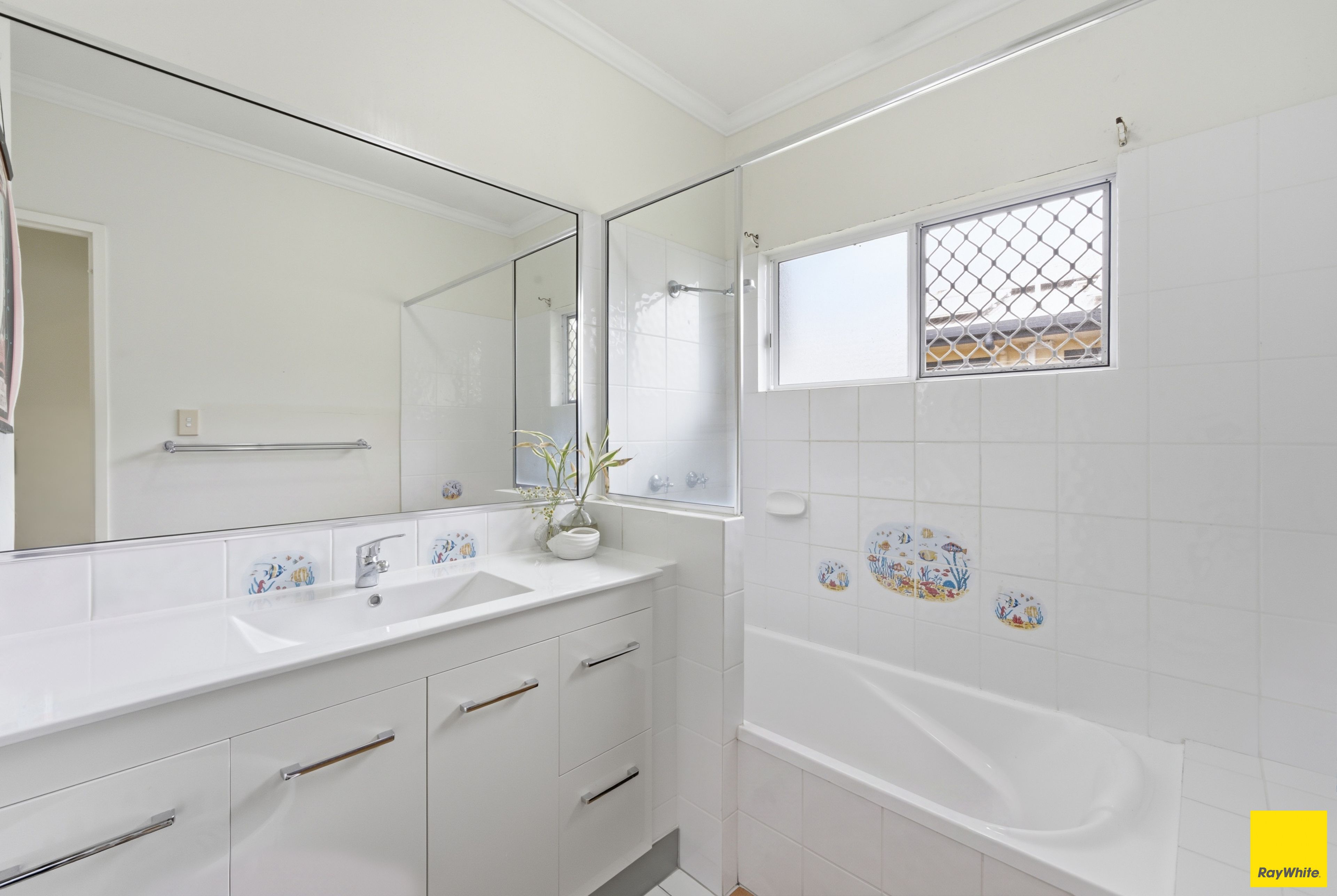 12 Moore Road — photo 9 of 16